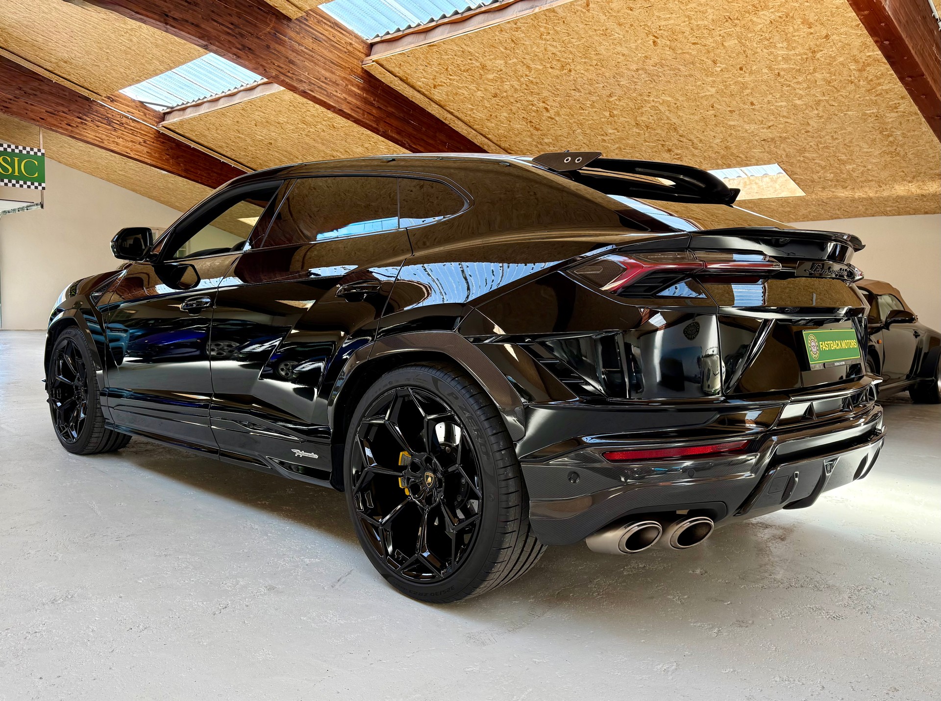 LAMBORGHINI Performante “60 anniversario“-image-2