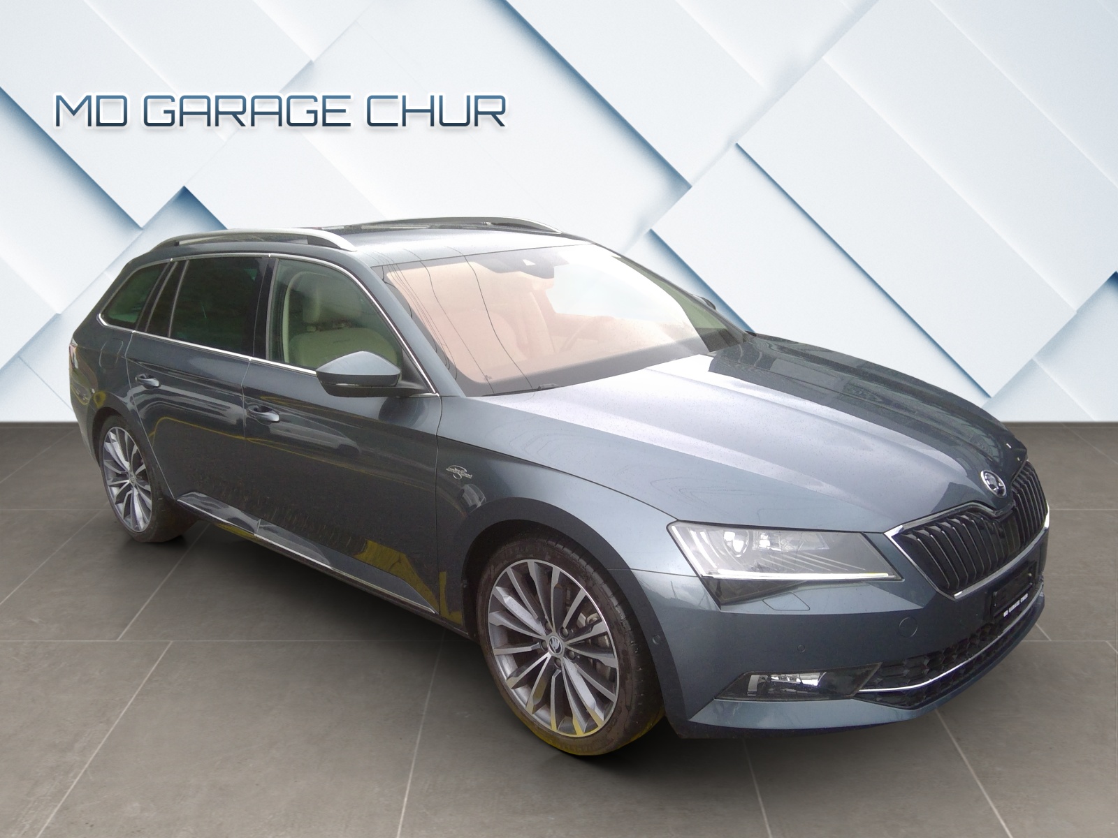 SKODA Superb Combi 2.0 TSI L&K DSG 4x4-image-9
