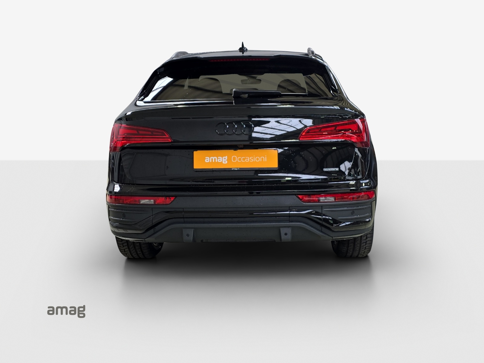 AUDI Q5 Sportback 50 TFSI e PHEV S line quattro S-tronic-image-4