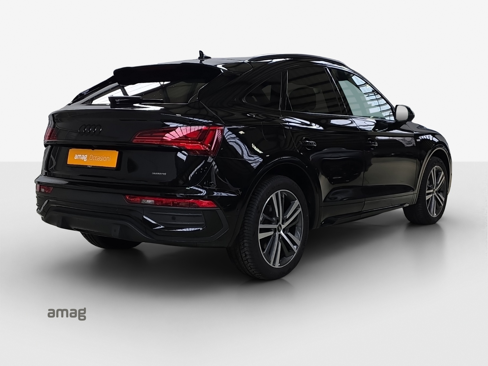 AUDI Q5 Sportback 50 TFSI e PHEV S line quattro S-tronic-image-5