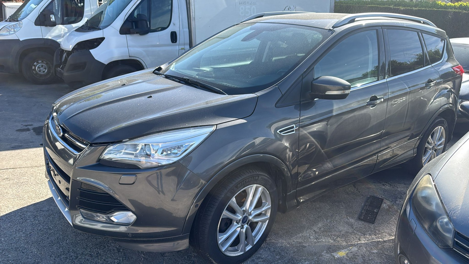 FORD Kuga 2.0 TDCi Titanium 4WD PowerShift-image-3