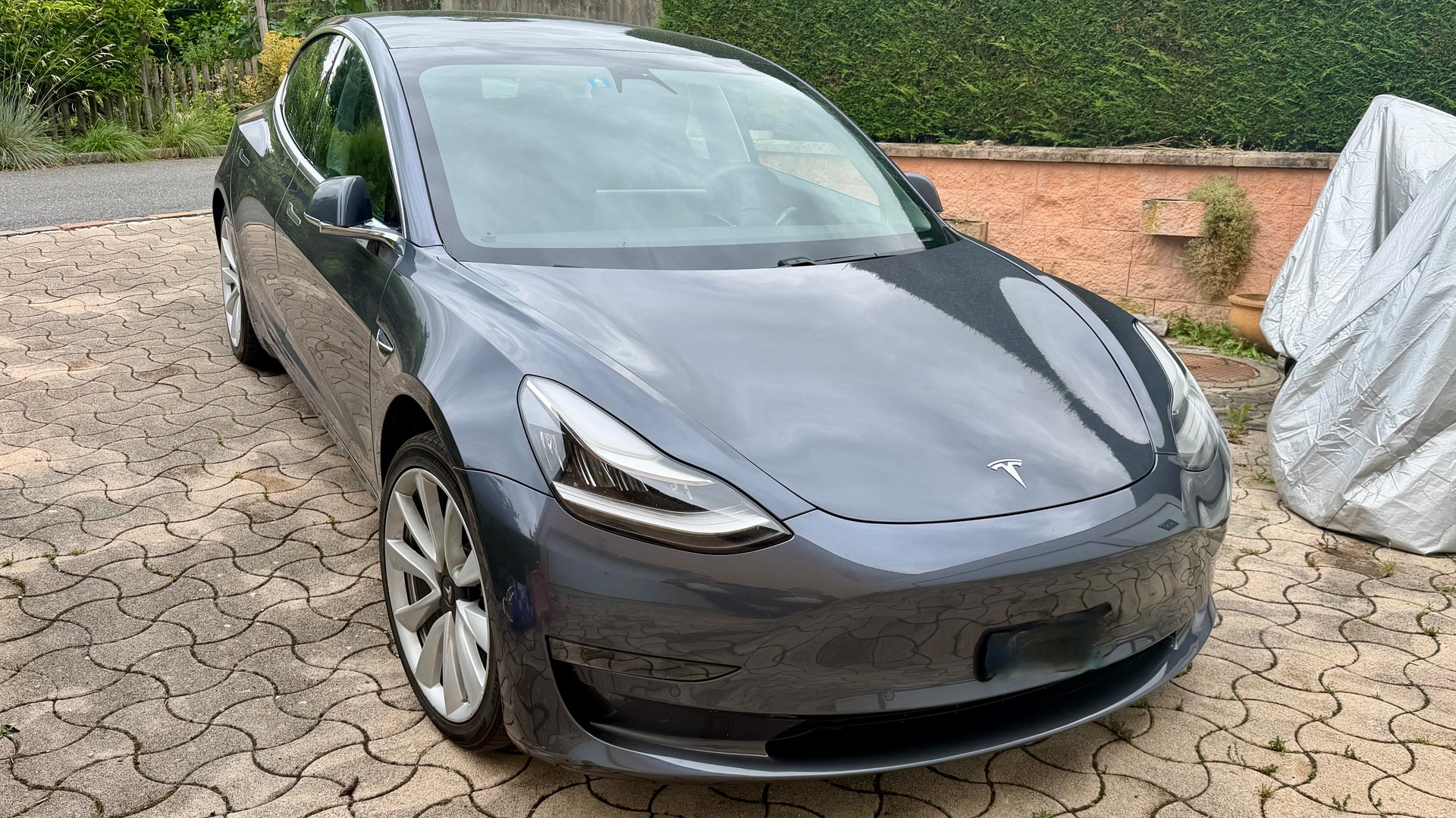 TESLA LR AWD Batt SOH 88%-image-0