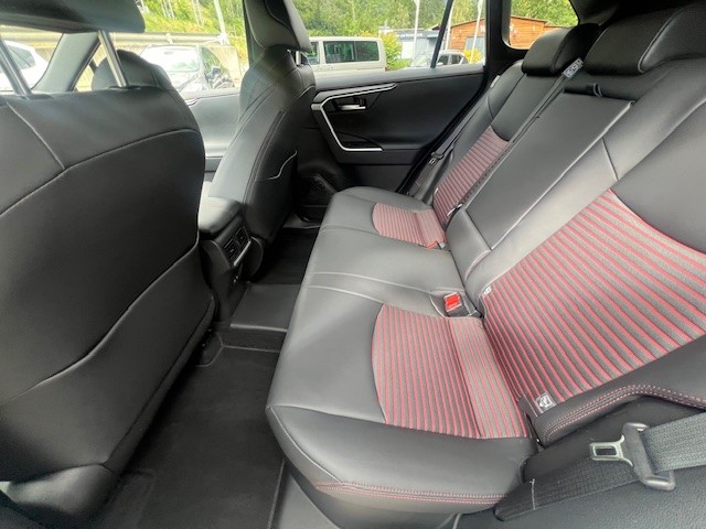 SUZUKI Across 2.5 Plug-in-Hybrid Compact Top E-CVT-image-13