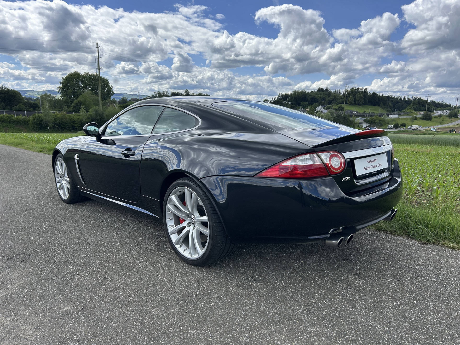 JAGUAR XKR Coupé 4.2 V8-image-2