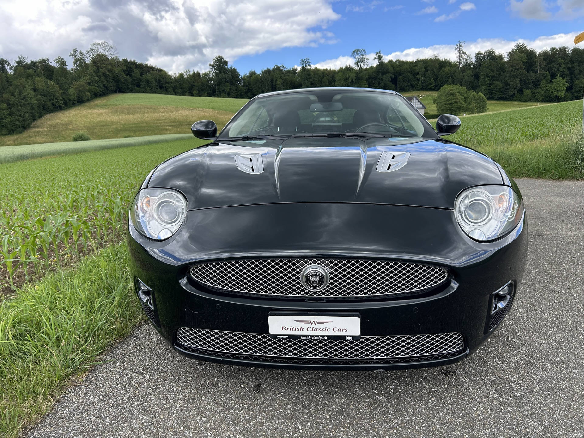JAGUAR XKR Coupé 4.2 V8-image-3