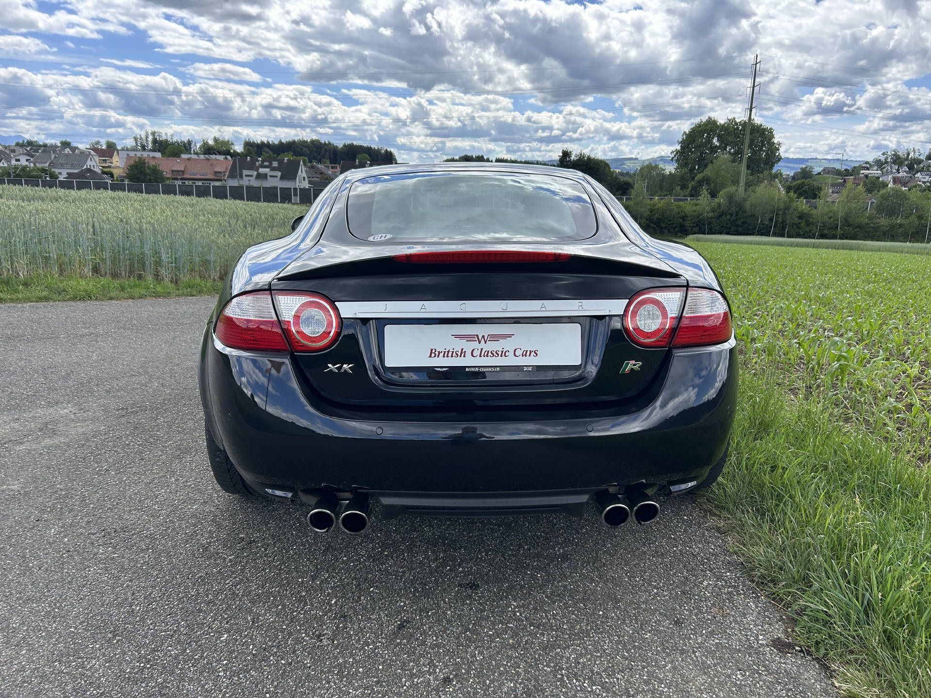 JAGUAR XKR Coupé 4.2 V8-image-4