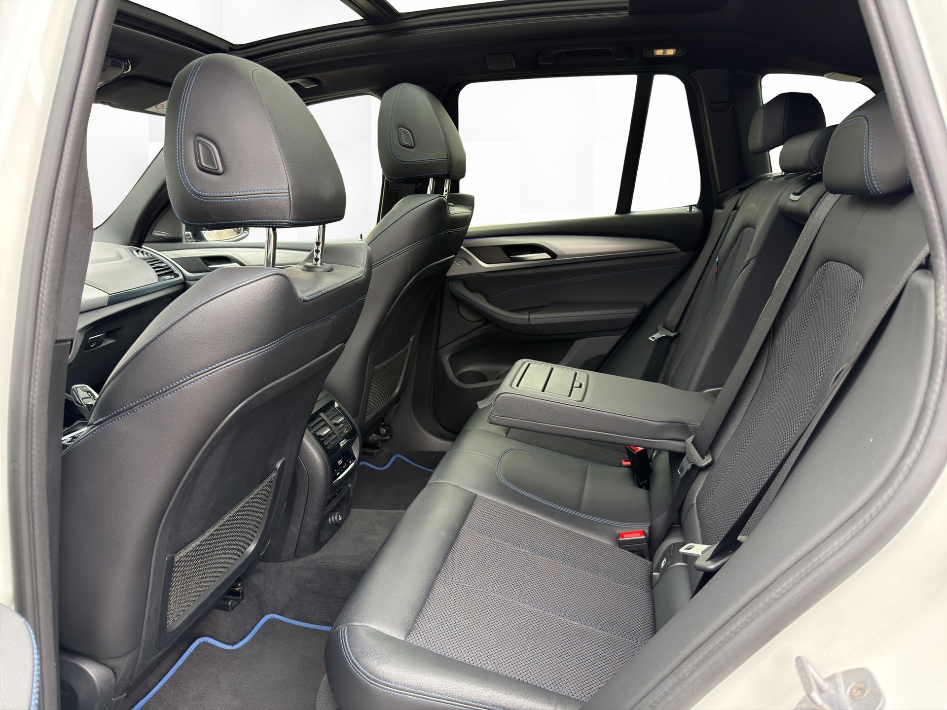 BMW X3 xDrive 30i M Sport Steptronic-image-11