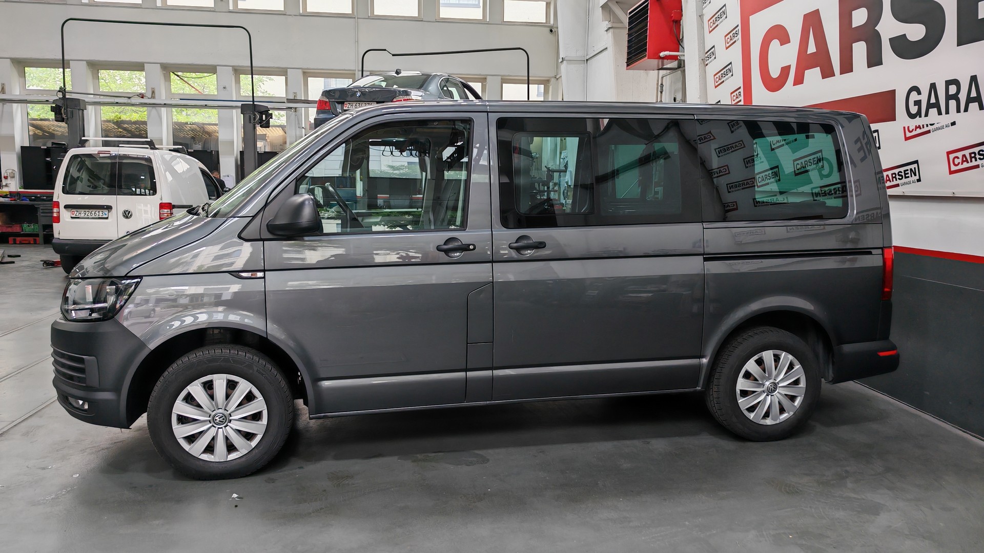 VW T6 2.0 TDI 4M Transporter-image-9