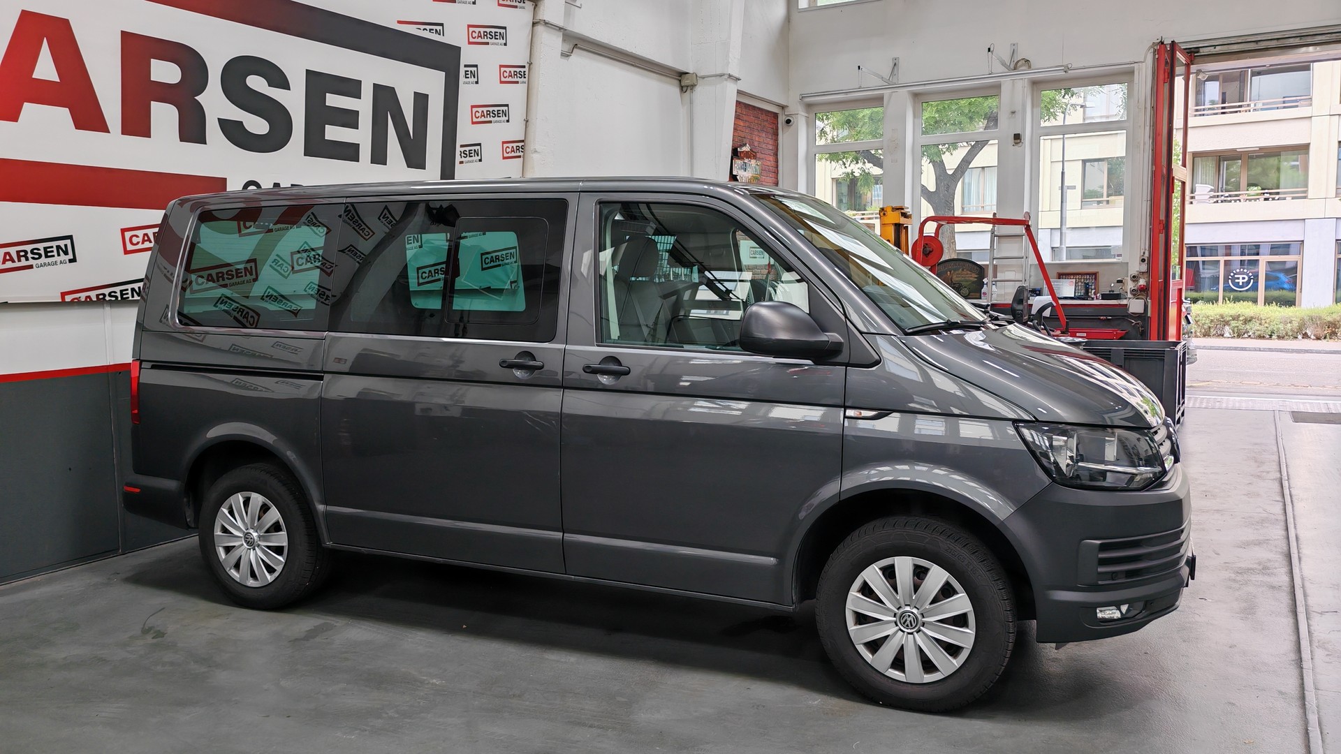 VW T6 2.0 TDI 4M Transporter-image-2