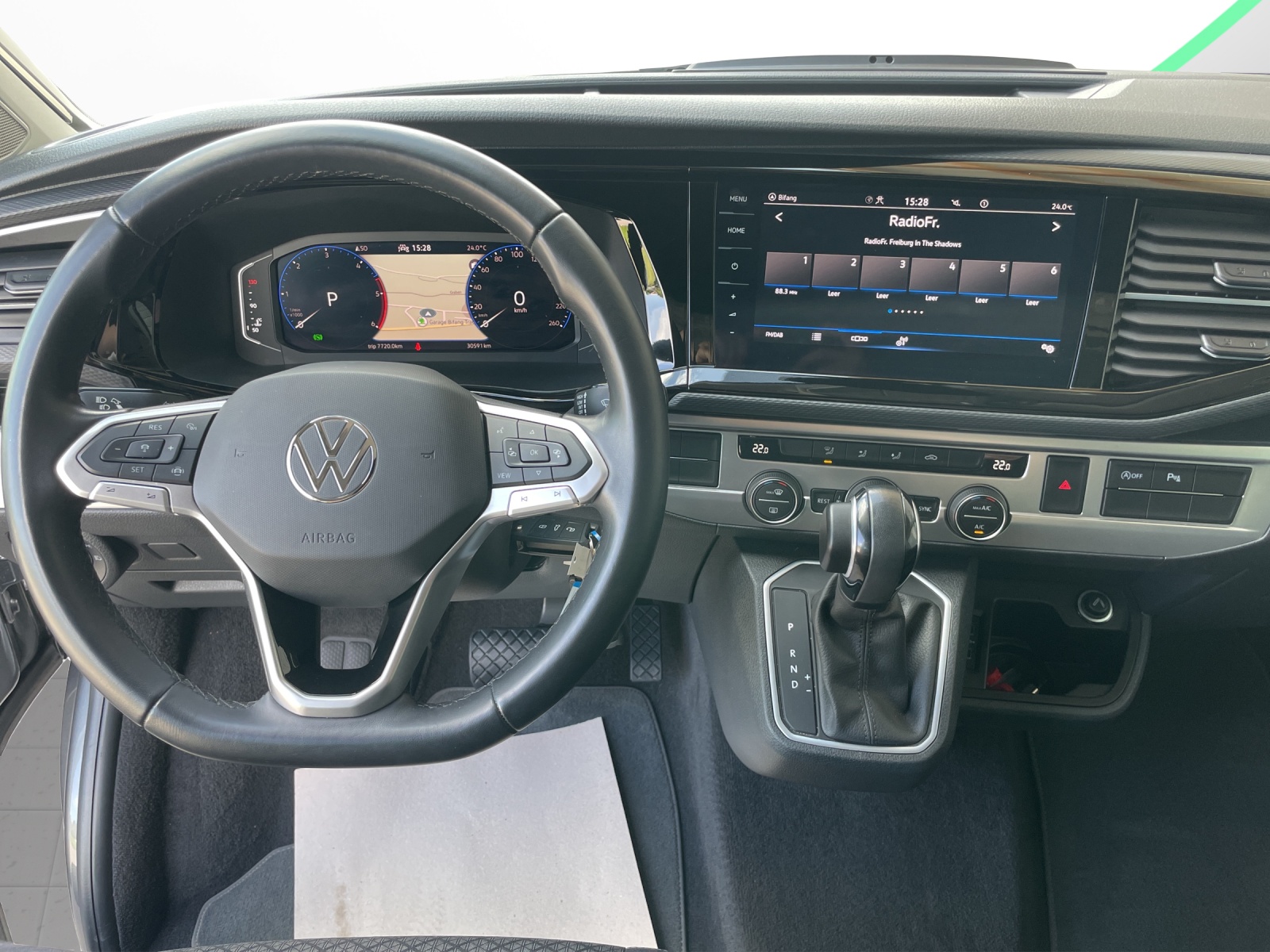 VW T6.1 California 2.0 TDI Beach Liberty DSG-image-9