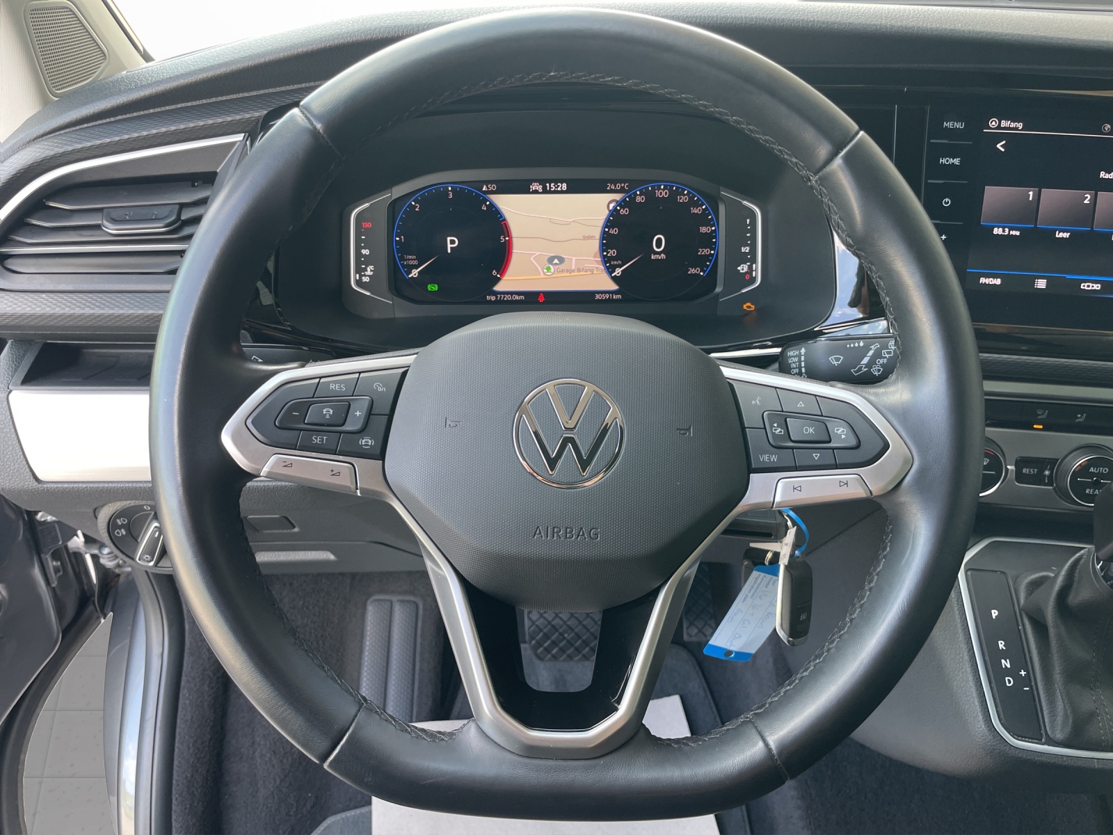 VW T6.1 California 2.0 TDI Beach Liberty DSG-image-7