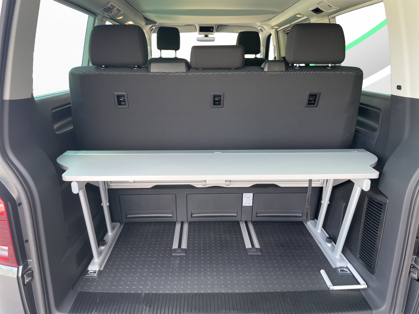VW T6.1 California 2.0 TDI Beach Liberty DSG-image-15