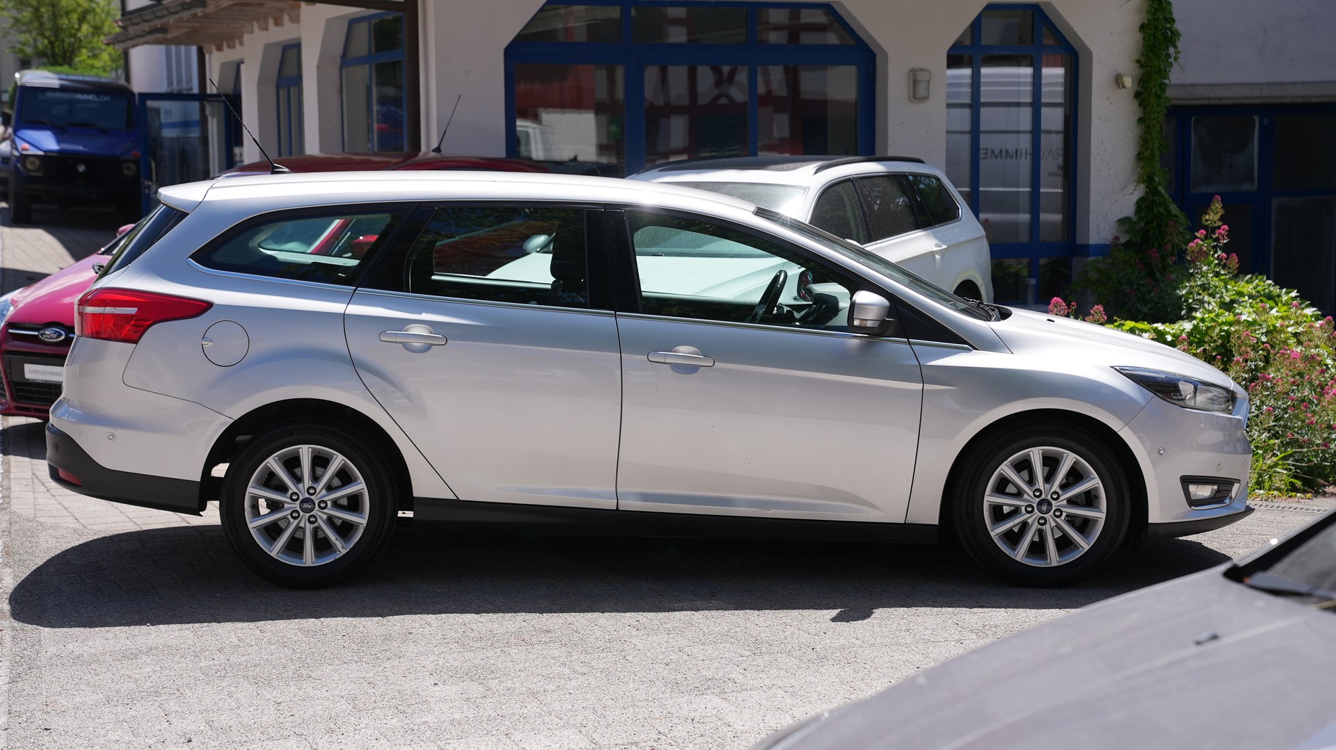 FORD Focus 1.0 SCTi Titanium-image-11