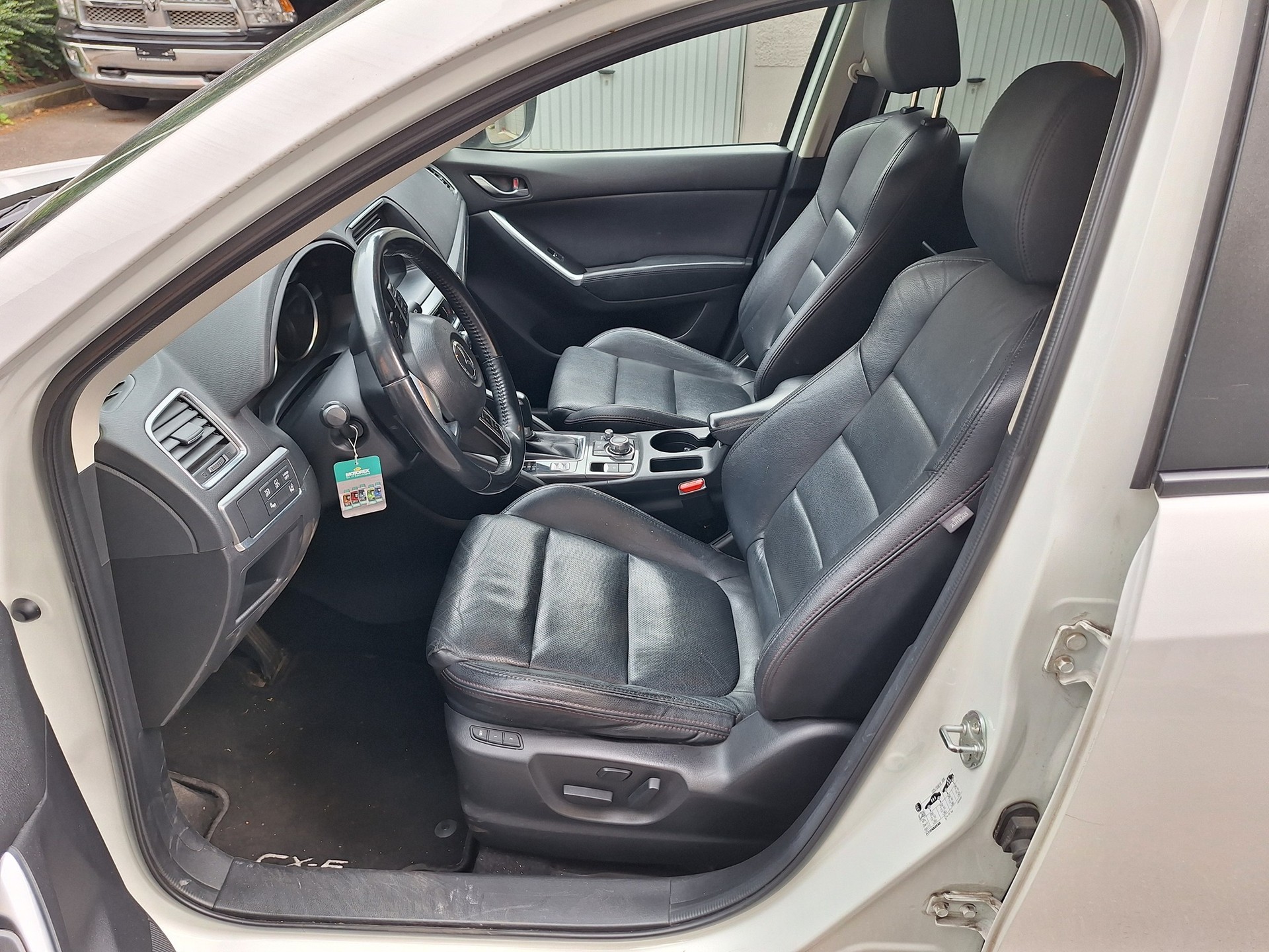 MAZDA CX-5 2.5 Revolution AWD Skyactive-G Automatic-image-10