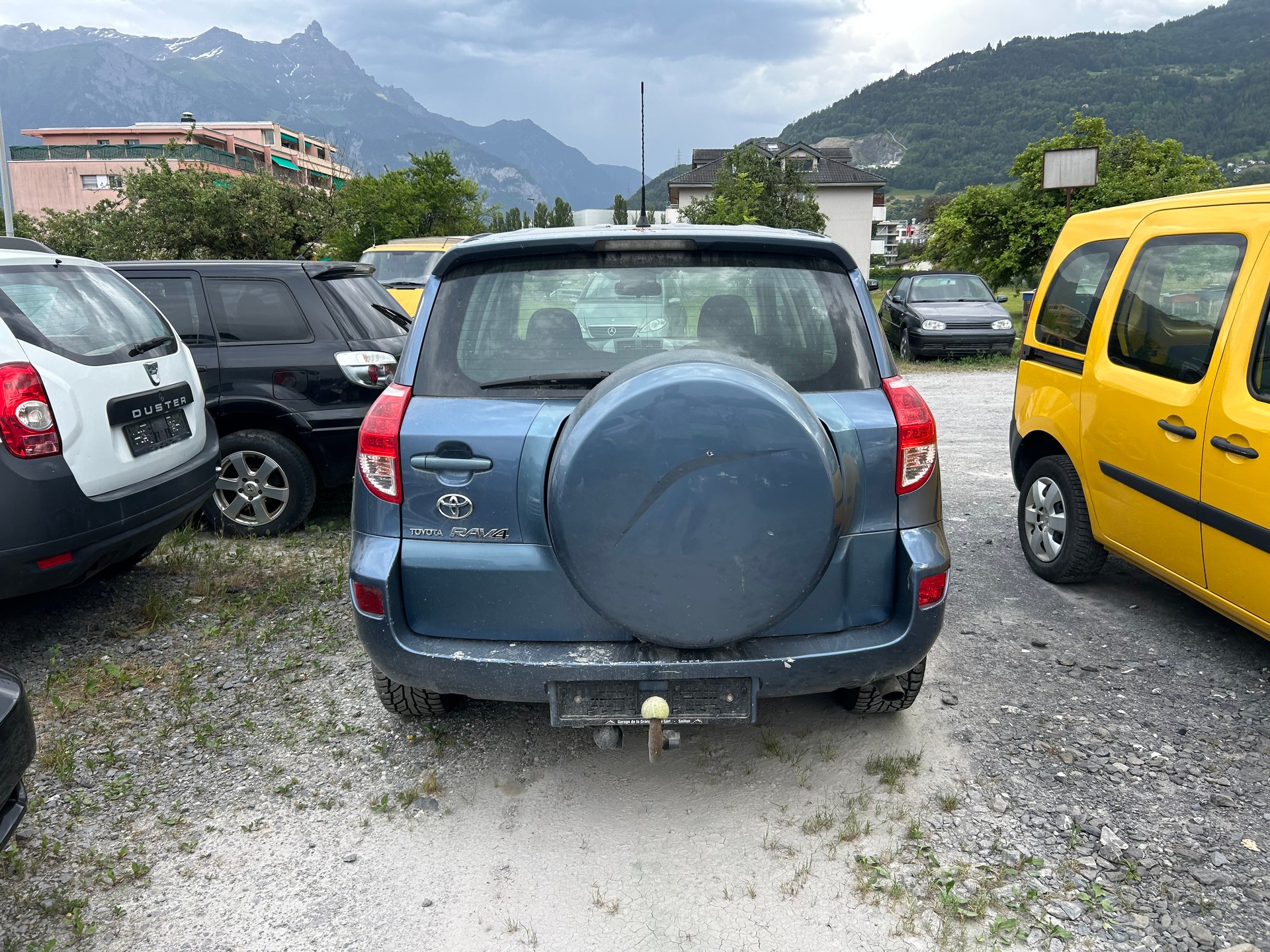 TOYOTA RAV-4 2.2D-4 D Linea Luna-image-1
