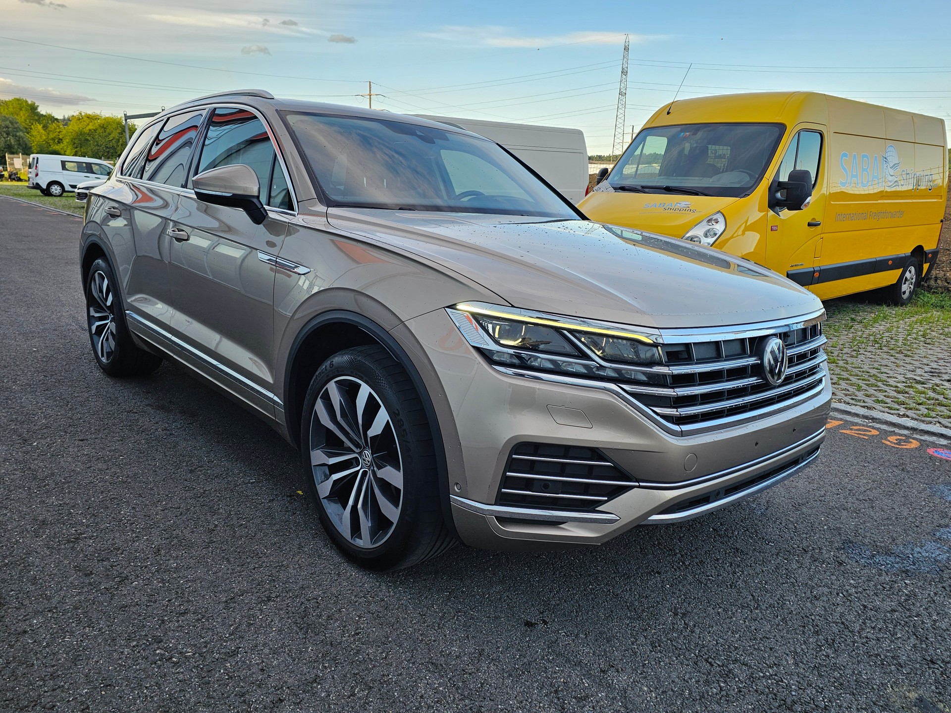 VW Touareg 3.0 TDI Atmosphere Tiptronic-image-5