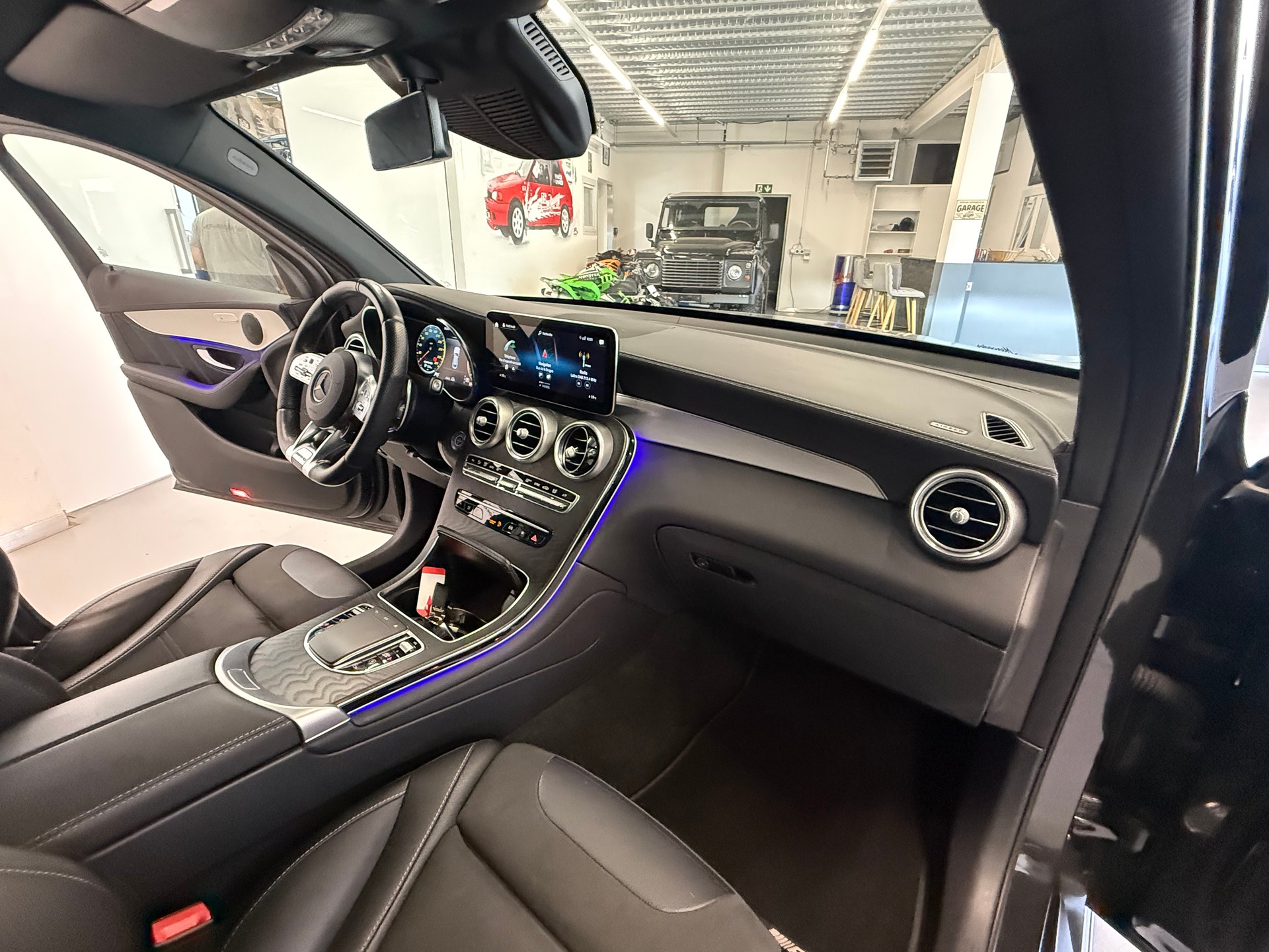MERCEDES-BENZ GLC Coupé 63 AMG 4Matic 9G-Tronic CH Auto-image-14