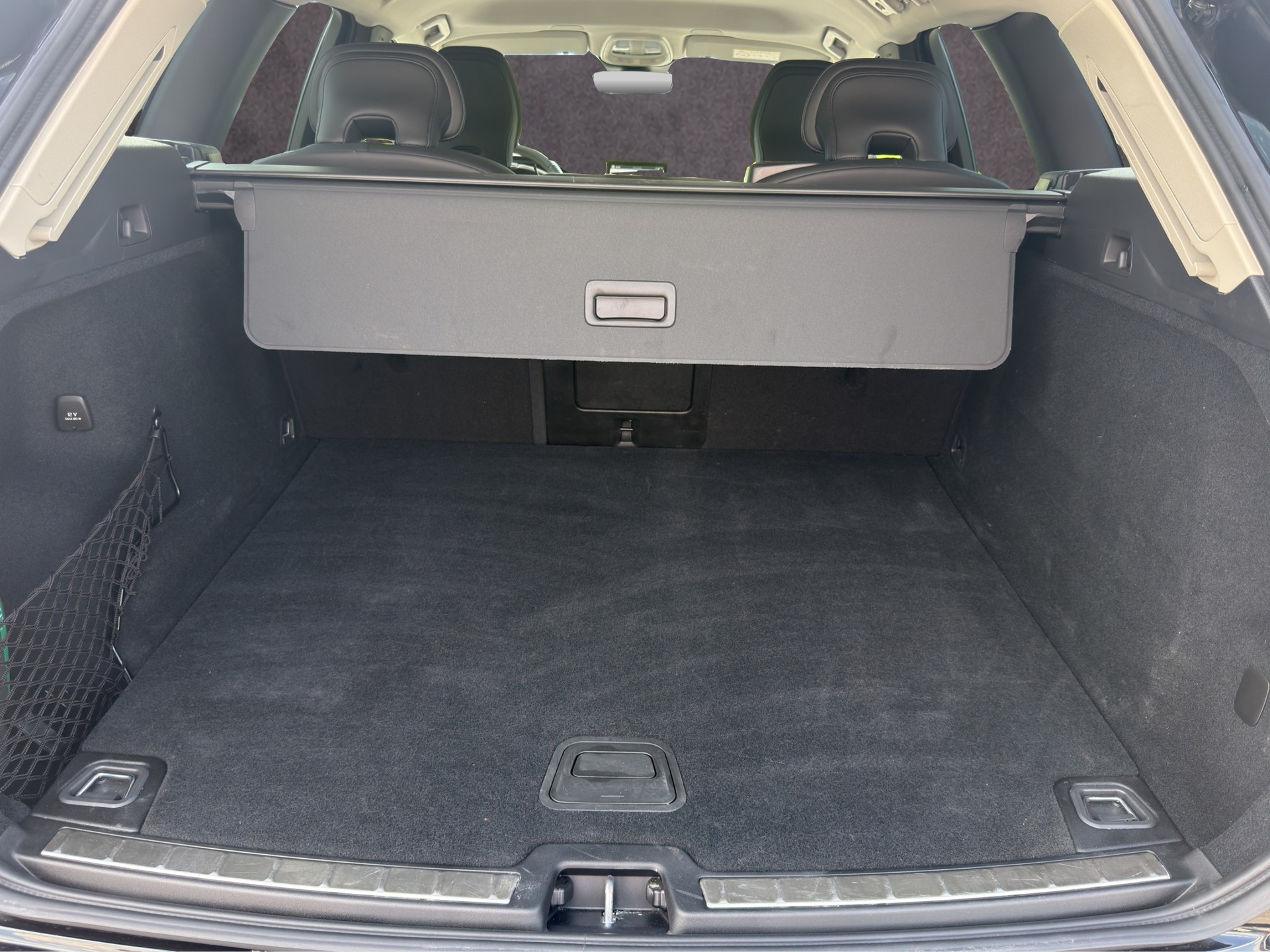 VOLVO XC60 2.0 B5 MH Plus Dark AWD-image-18