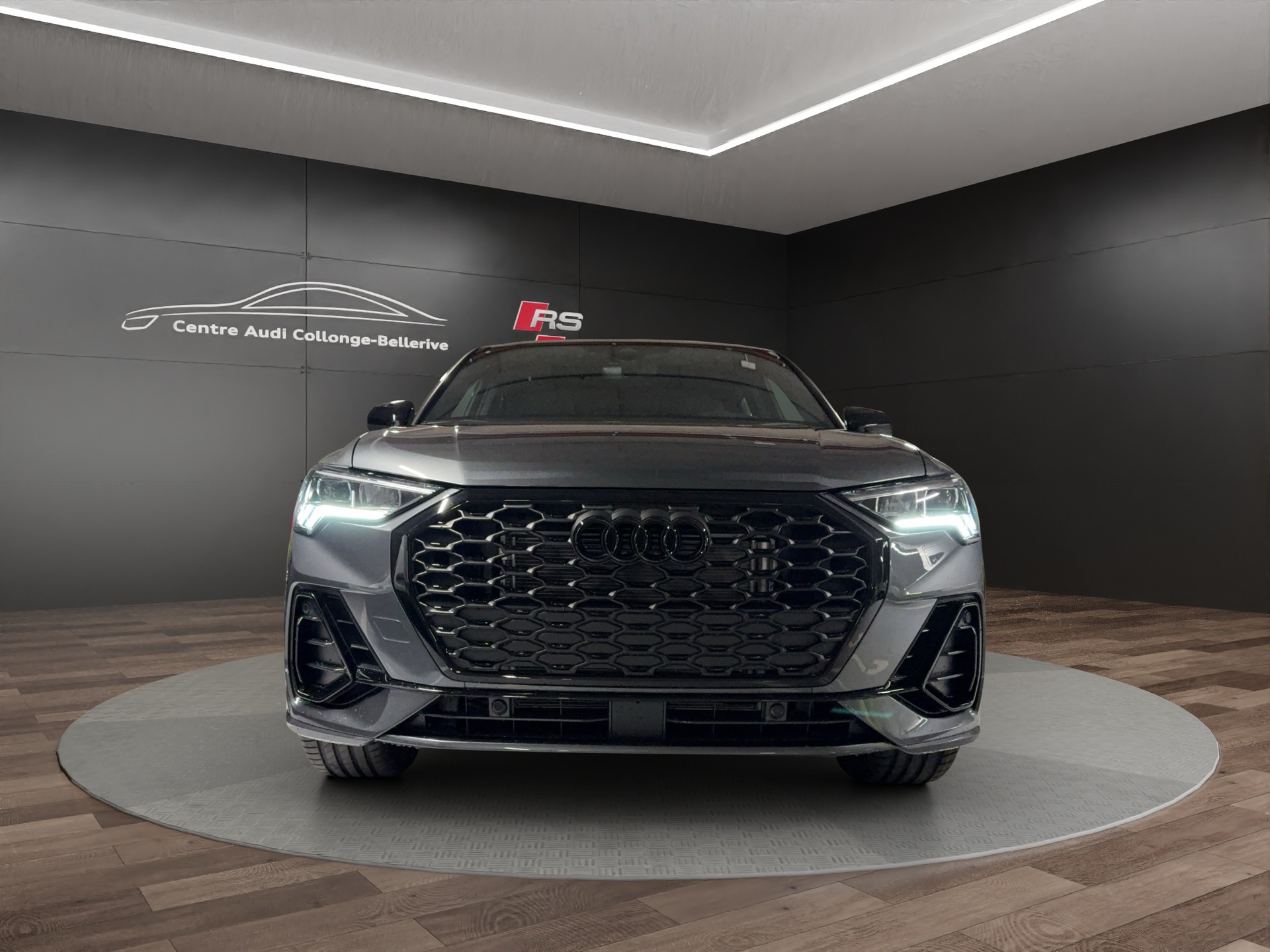 AUDI Q3 Sportback 35 TFSI S line Attraction S-tronic-image-1