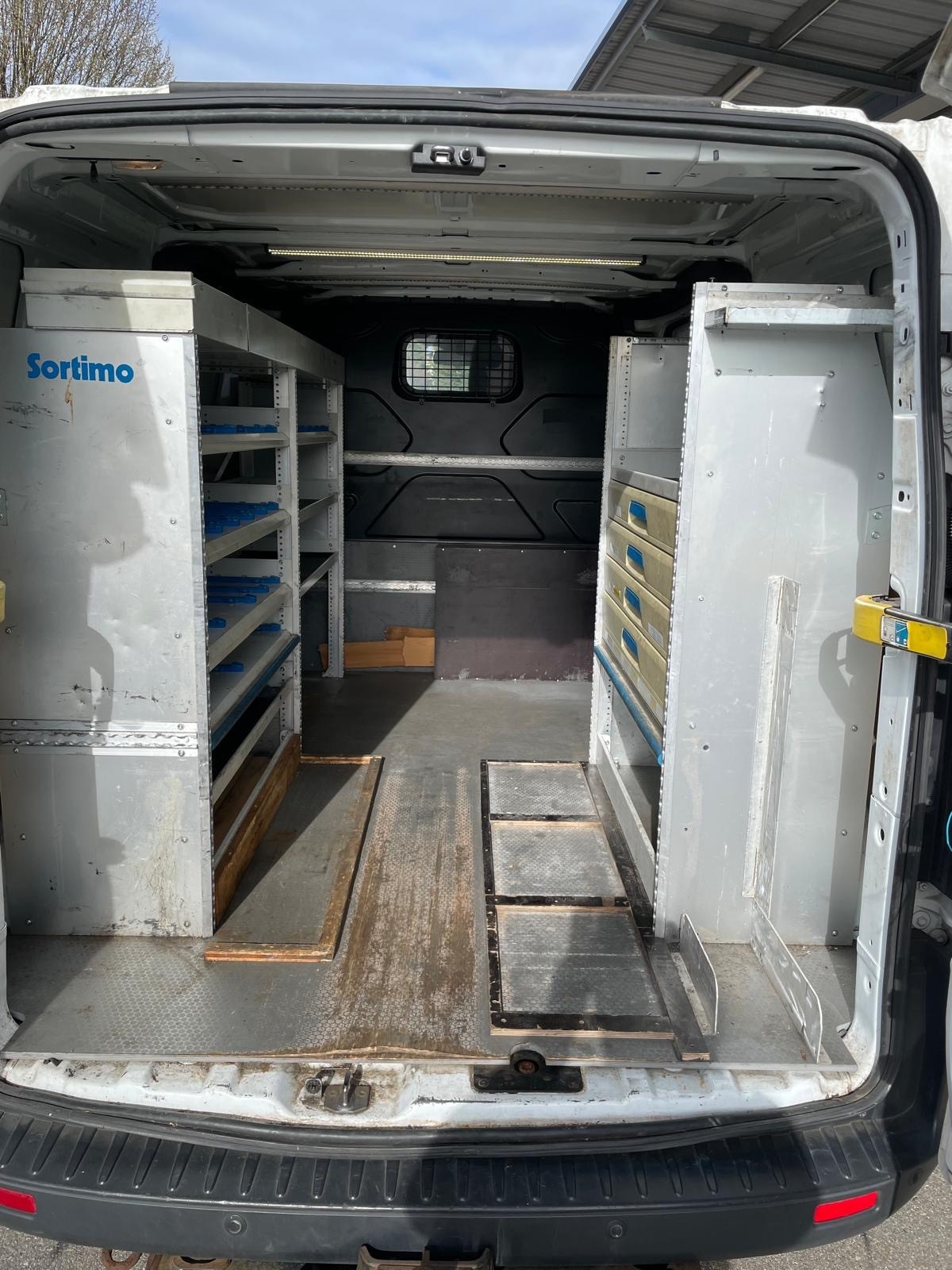 FORD Transit Custom Van 310 L1H1 Trend-image-4