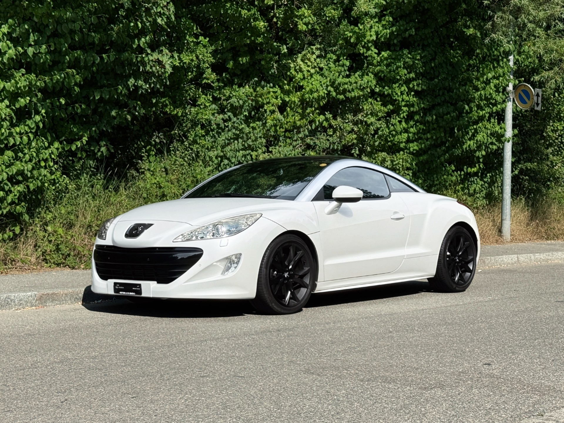 PEUGEOT RCZ 1.6 Turbo-image-1