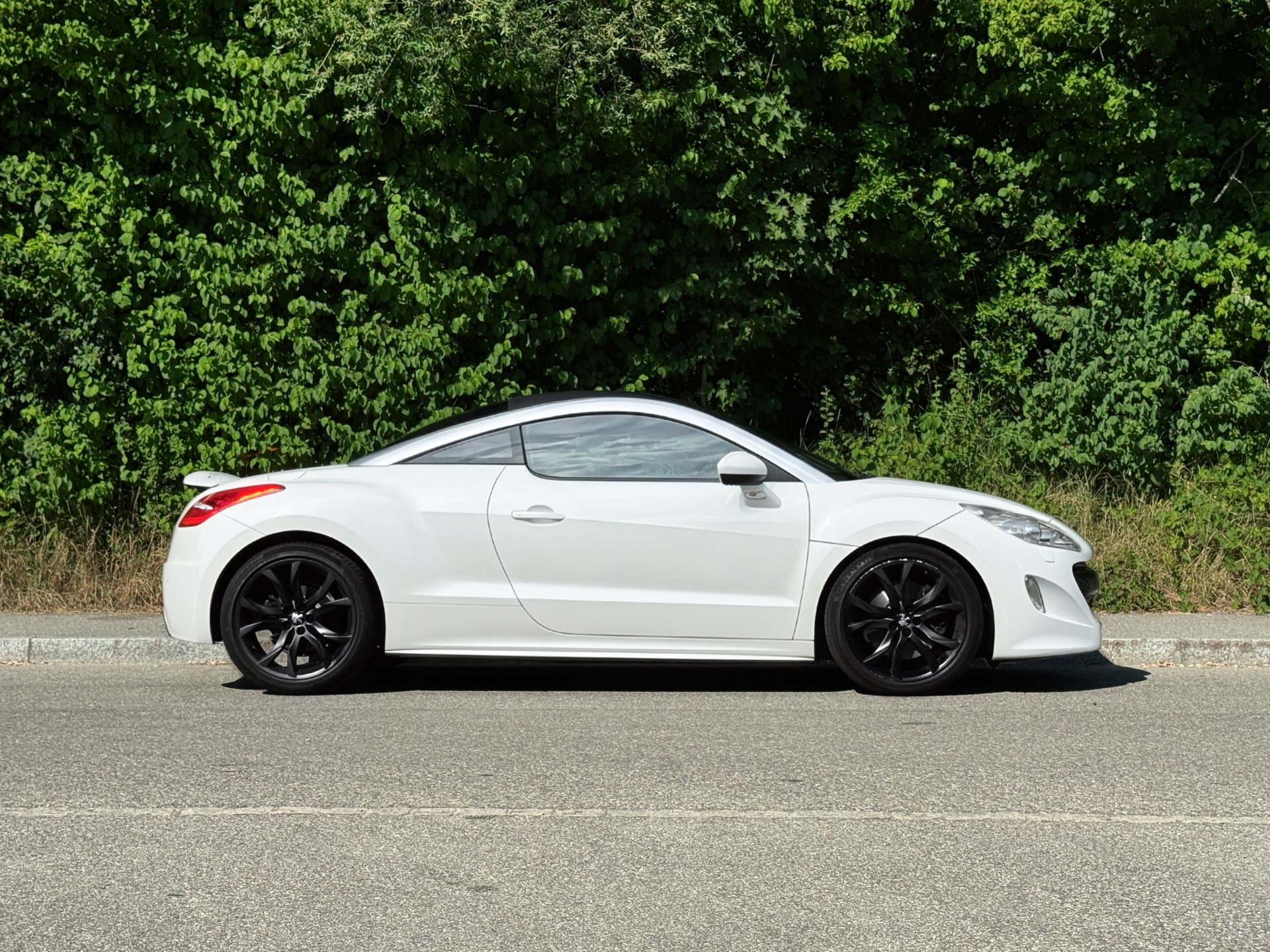 PEUGEOT RCZ 1.6 Turbo-image-5