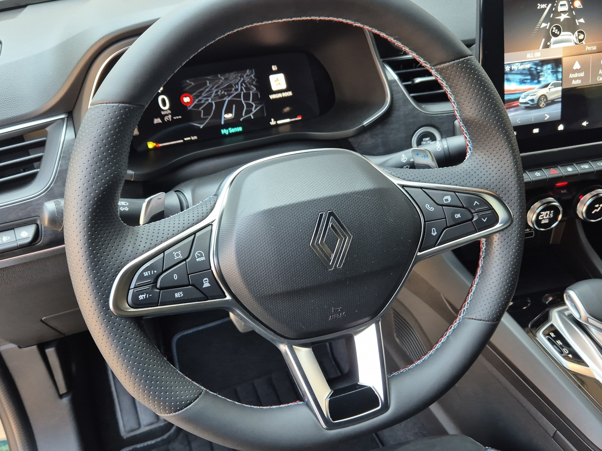 RENAULT Arkana 1.3 TCe Esprit Alpine EDC-image-15