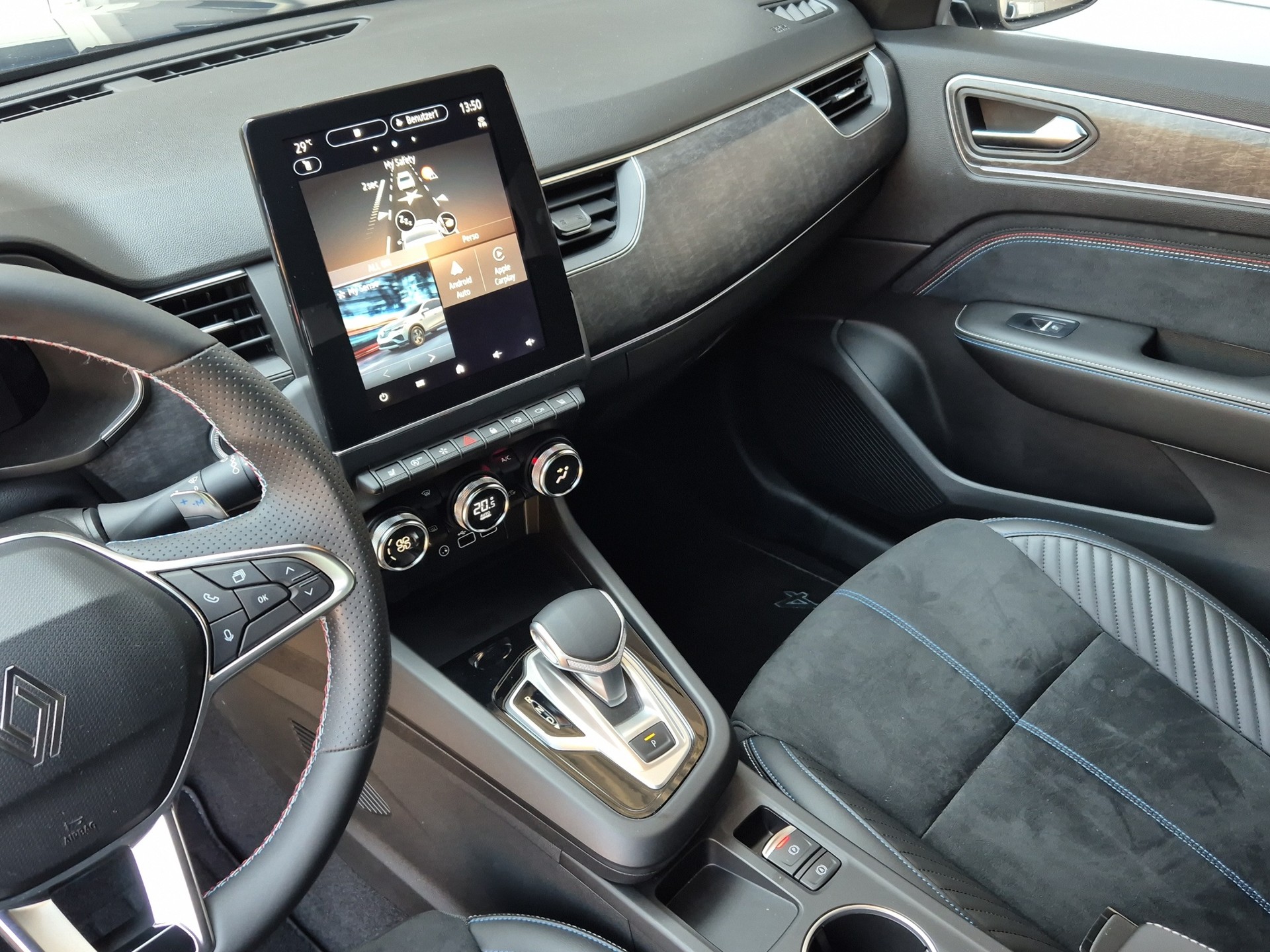 RENAULT Arkana 1.3 TCe Esprit Alpine EDC-image-14