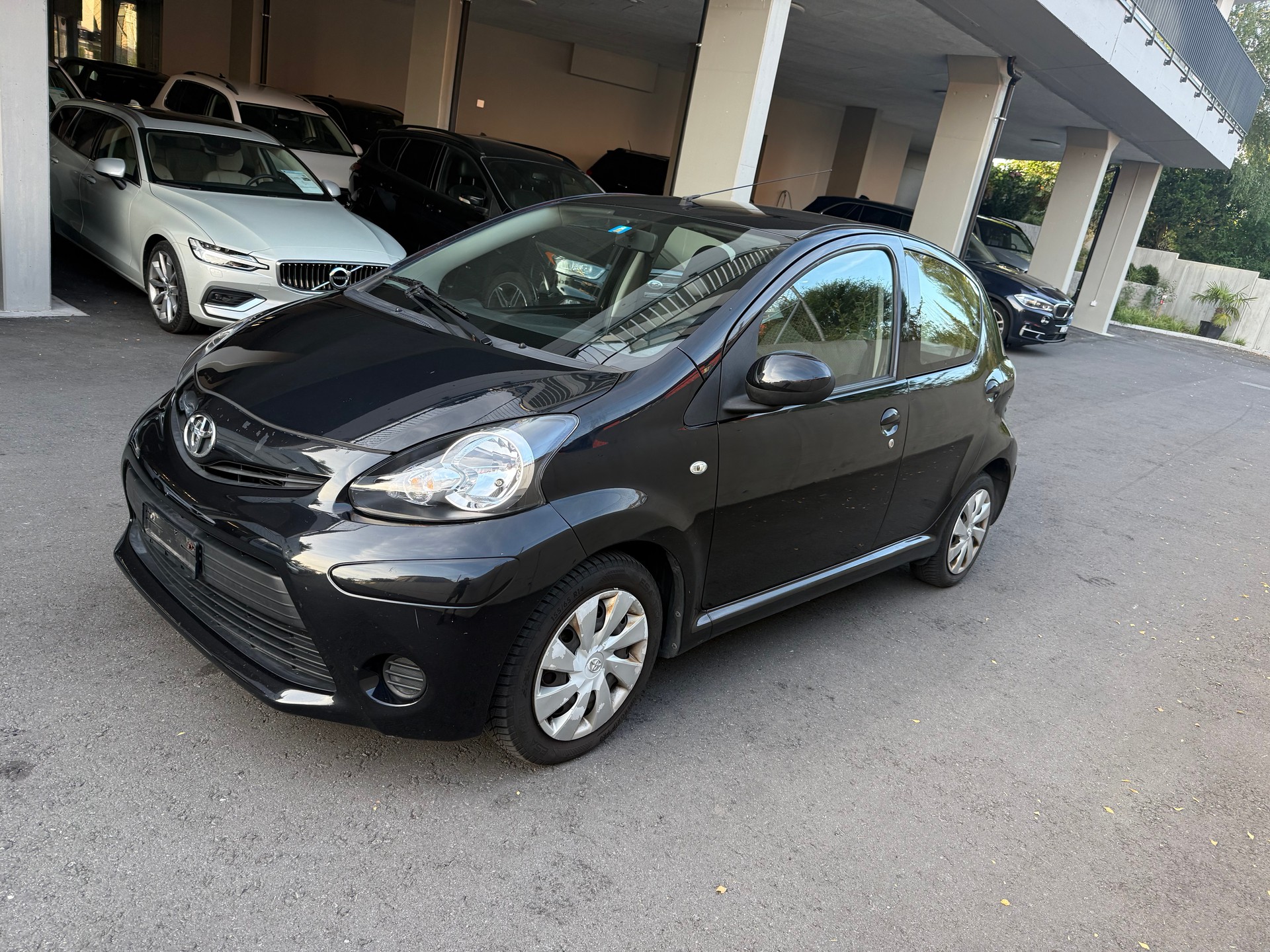 TOYOTA Aygo 1.0 VVT-i Sol-image-1