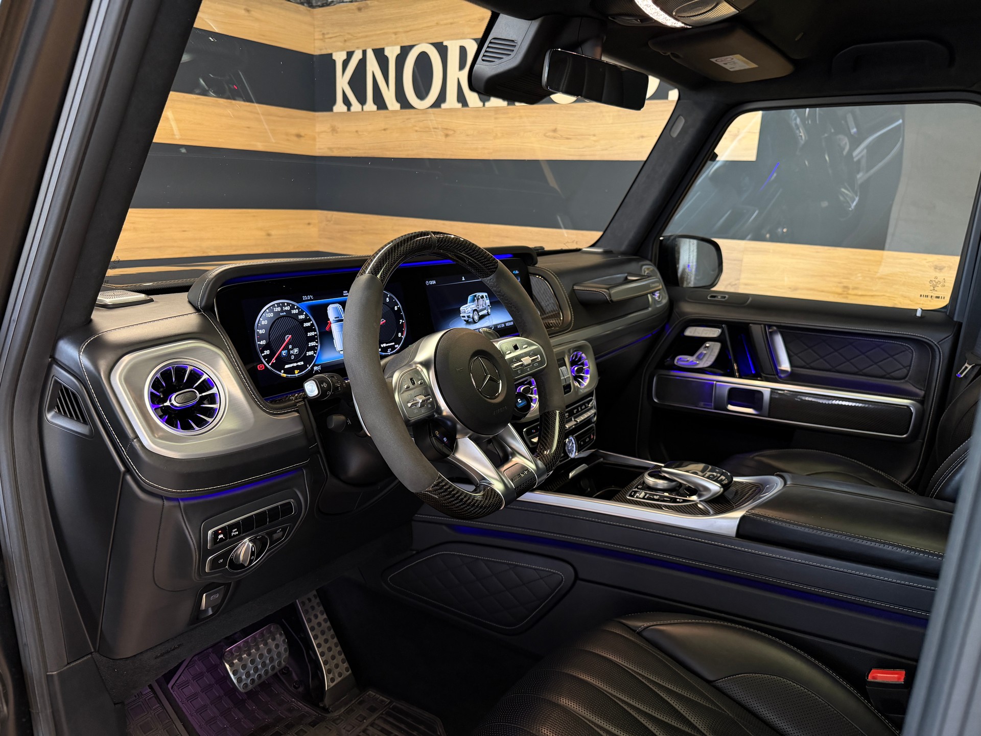 MERCEDES-BENZ G 63 AMG Edition 1 Speedshift Plus G-Tronic-image-9