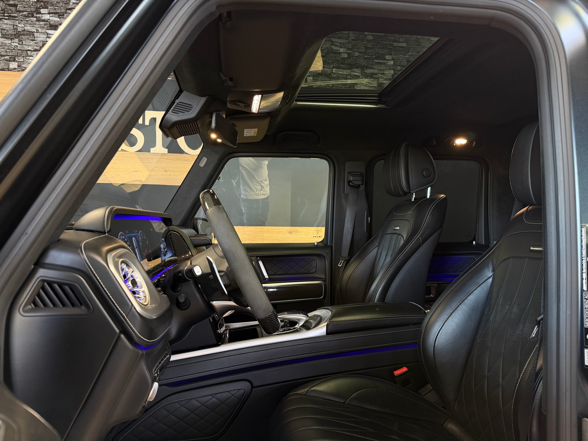 MERCEDES-BENZ G 63 AMG Edition 1 Speedshift Plus G-Tronic-image-10