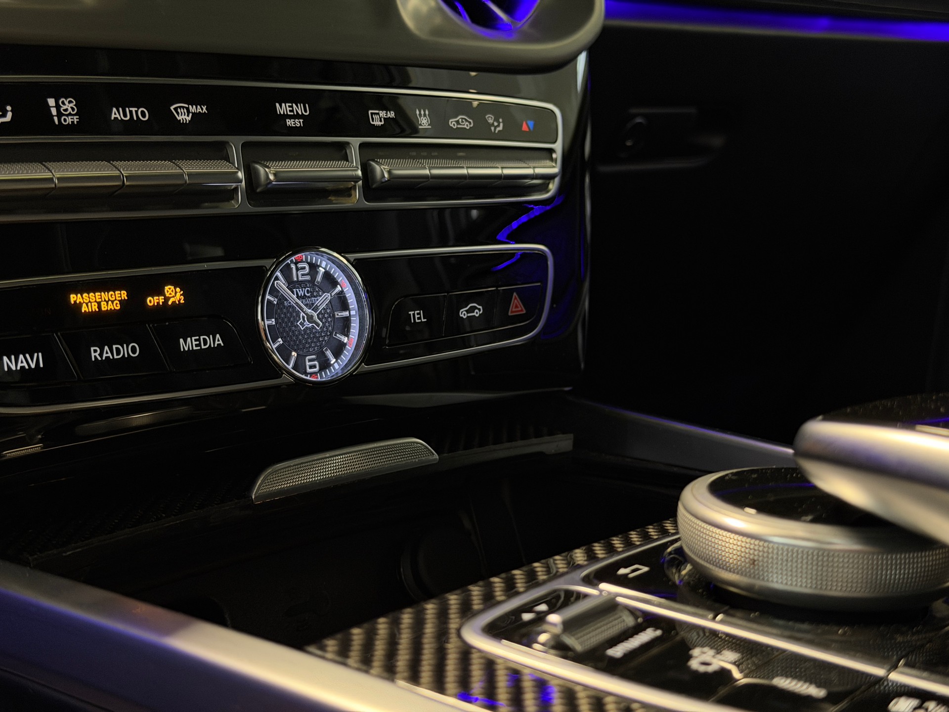 MERCEDES-BENZ G 63 AMG Edition 1 Speedshift Plus G-Tronic-image-13