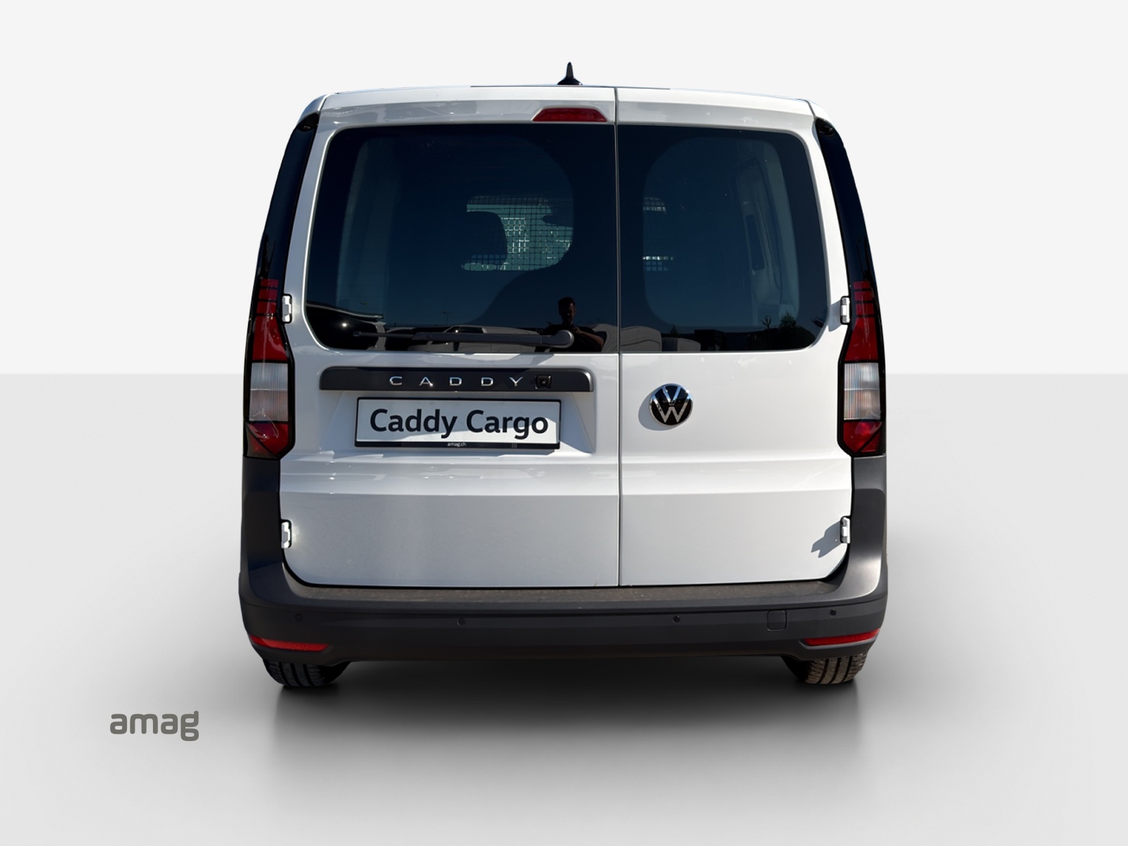 VW Caddy Cargo 2.0TDI-image-3