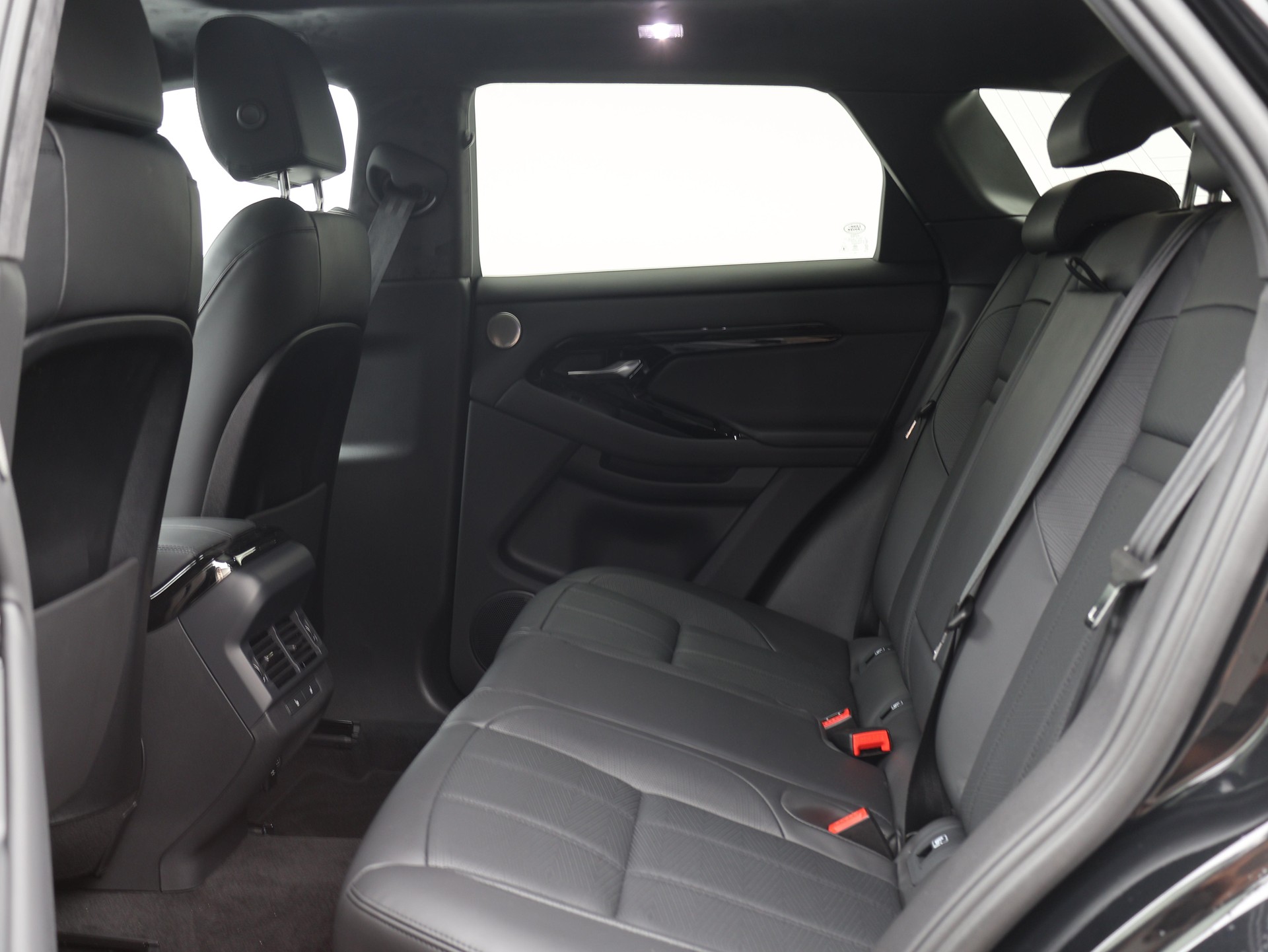 LAND ROVER Range Rover Evoque 1.5 T 270e Autobiography-image-4