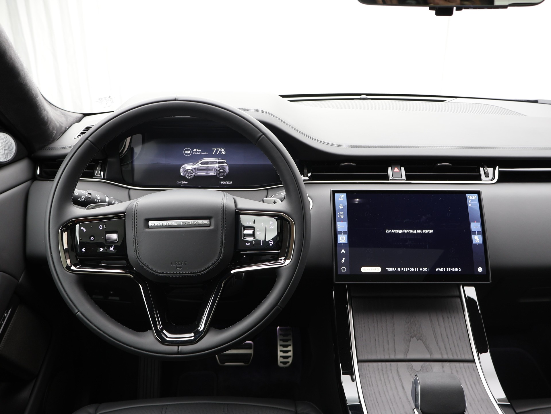 LAND ROVER Range Rover Evoque 1.5 T 270e Autobiography-image-5