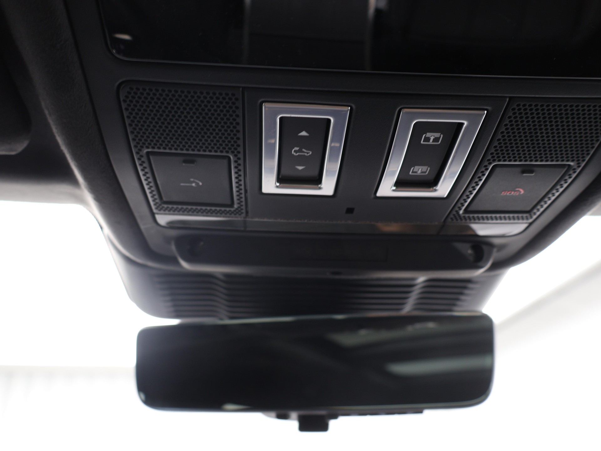 LAND ROVER Range Rover Evoque 1.5 T 270e Autobiography-image-15