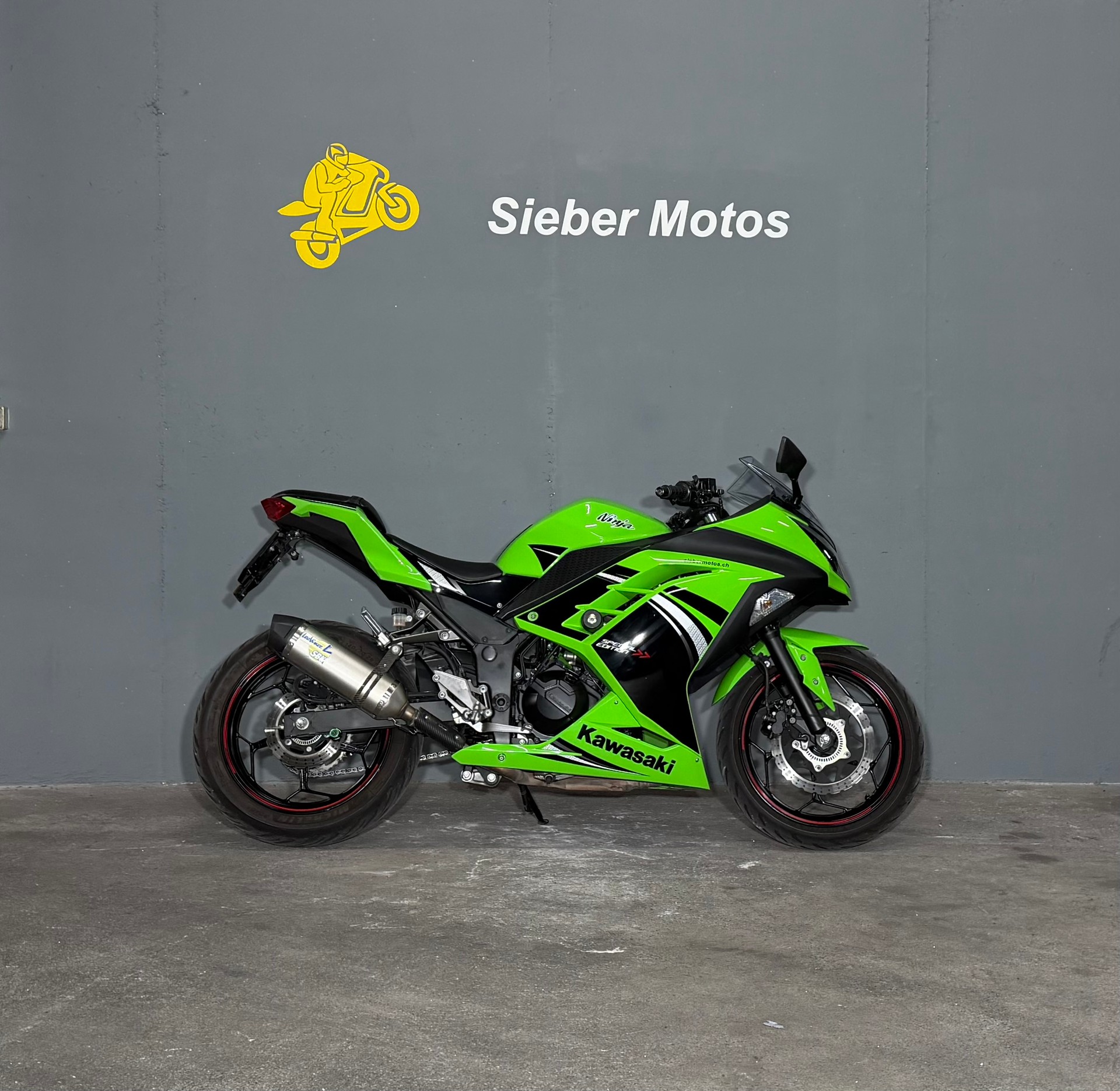 KAWASAKI Ninja 300 ABS