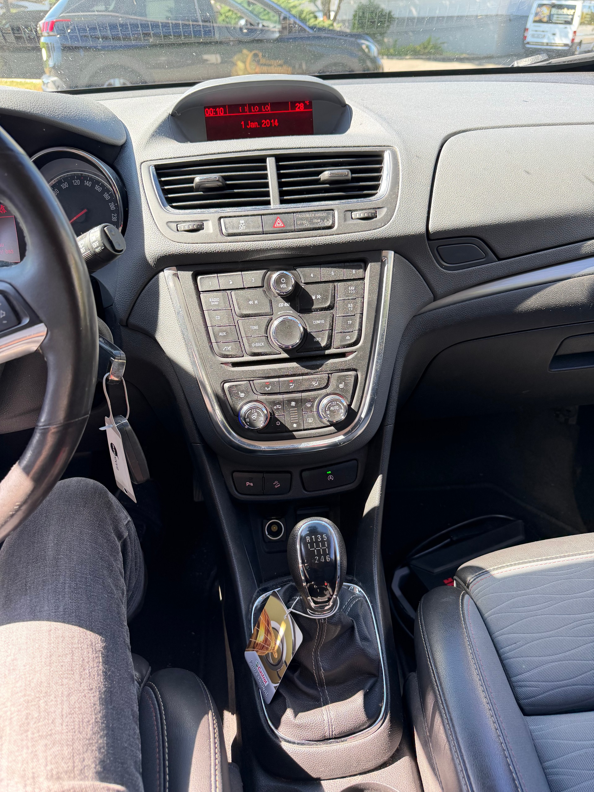 OPEL Mokka 1.4i 16V Turbo Cosmo 4WD-image-9