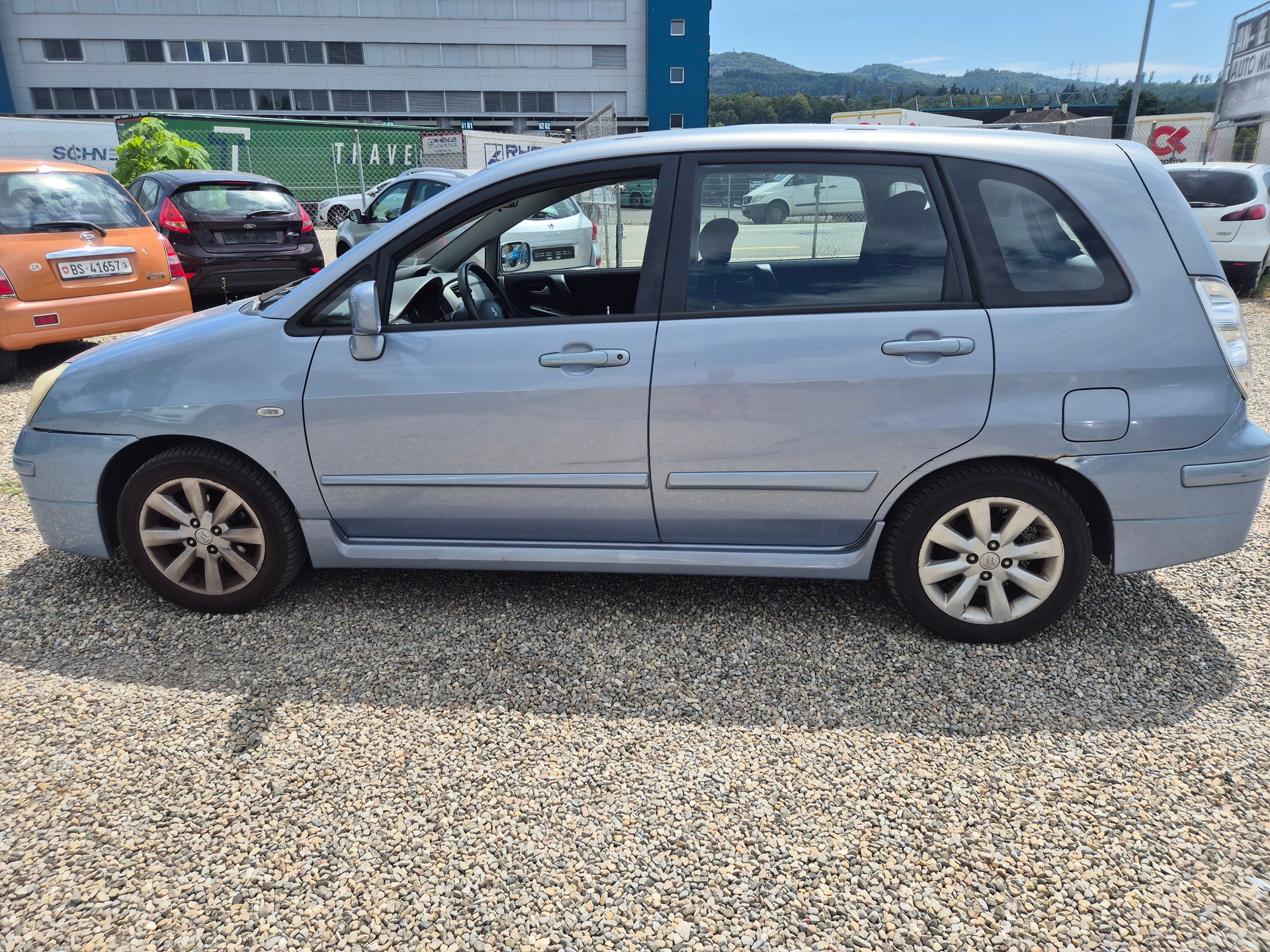 SUZUKI LIANA-image-6