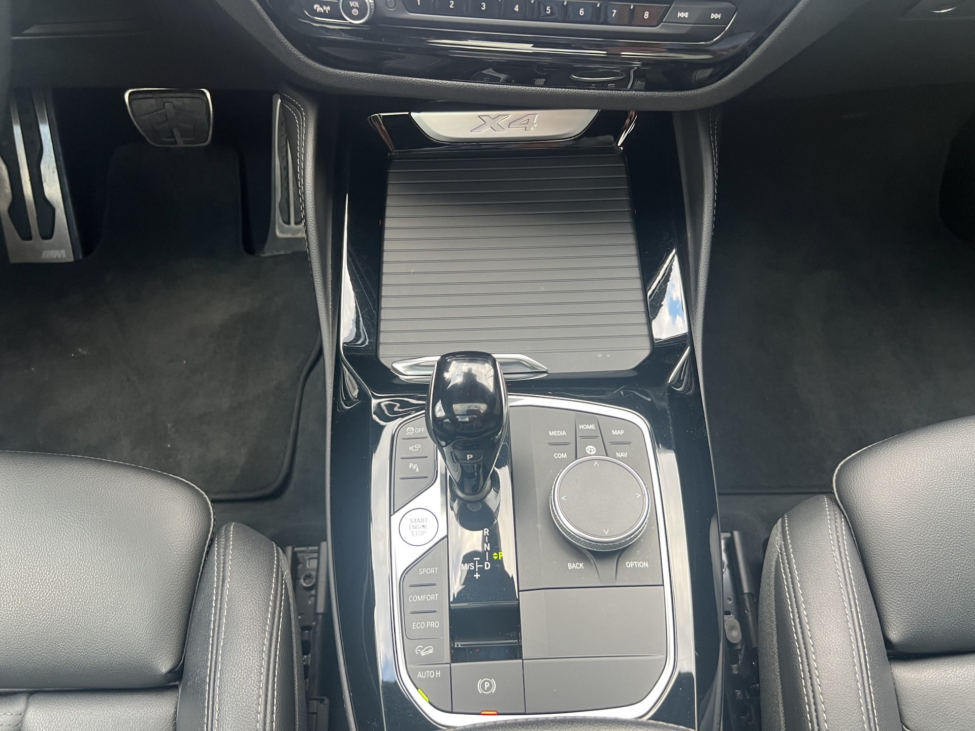 BMW X4 xDrive 48V 20i M Sport Steptronic-image-16