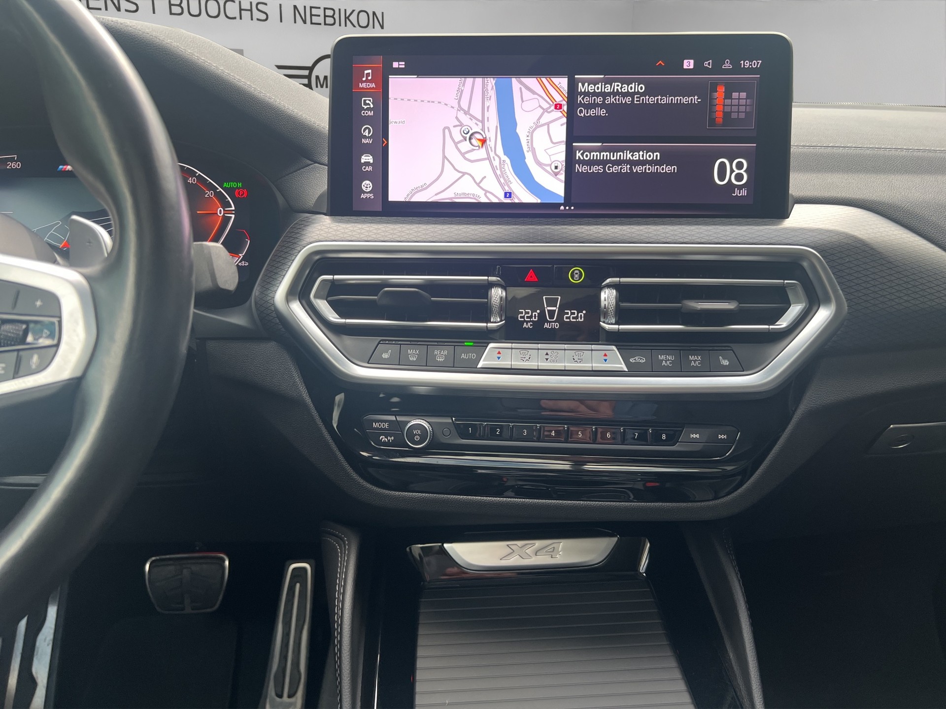 BMW X4 xDrive 48V 20i M Sport Steptronic-image-17