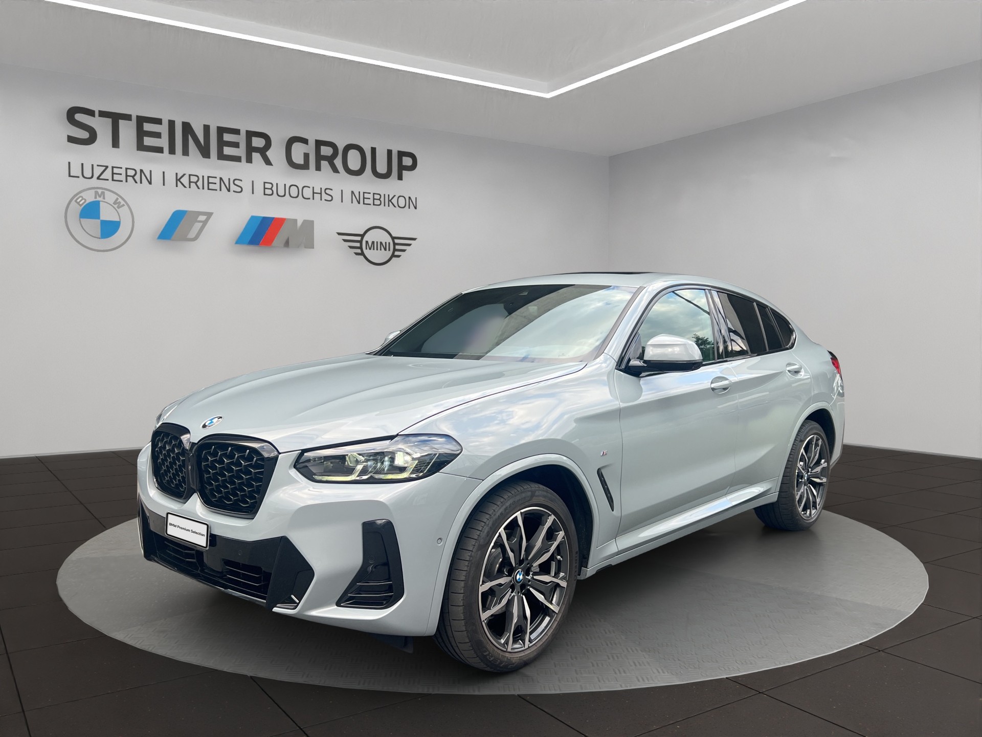 BMW X4 xDrive 48V 20i M Sport Steptronic-image-0