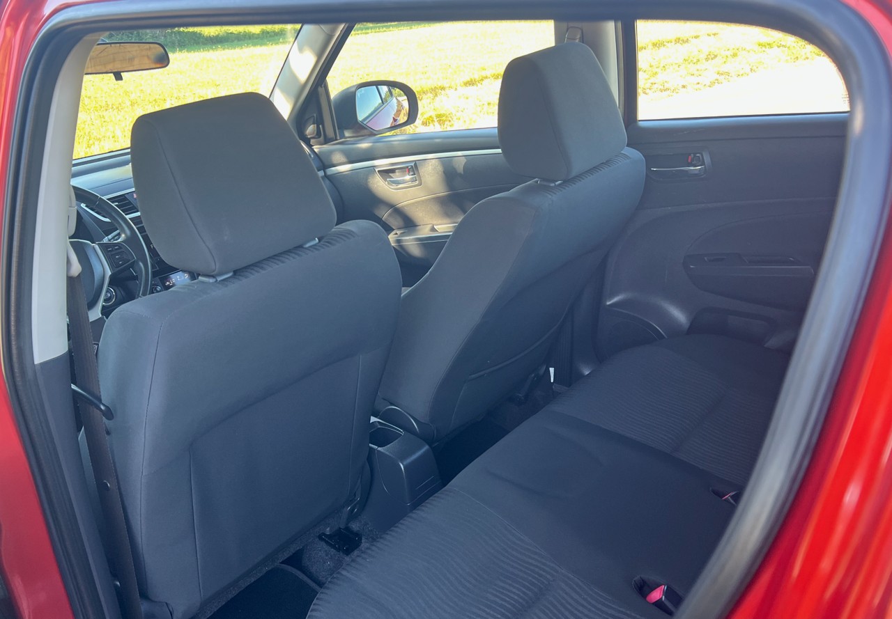 SUZUKI Swift 1.2i 16V GL Top-image-8