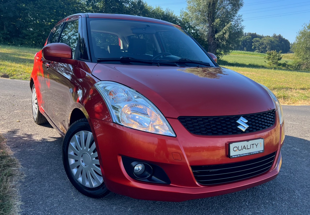 SUZUKI Swift 1.2i 16V GL Top