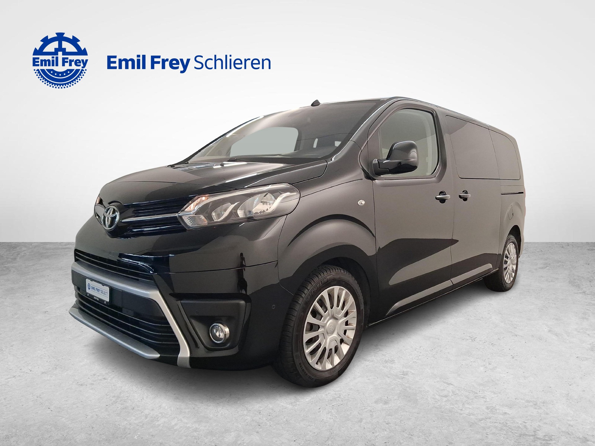 TOYOTA PROACE Verso L1 2.0 D Shuttle-image-0