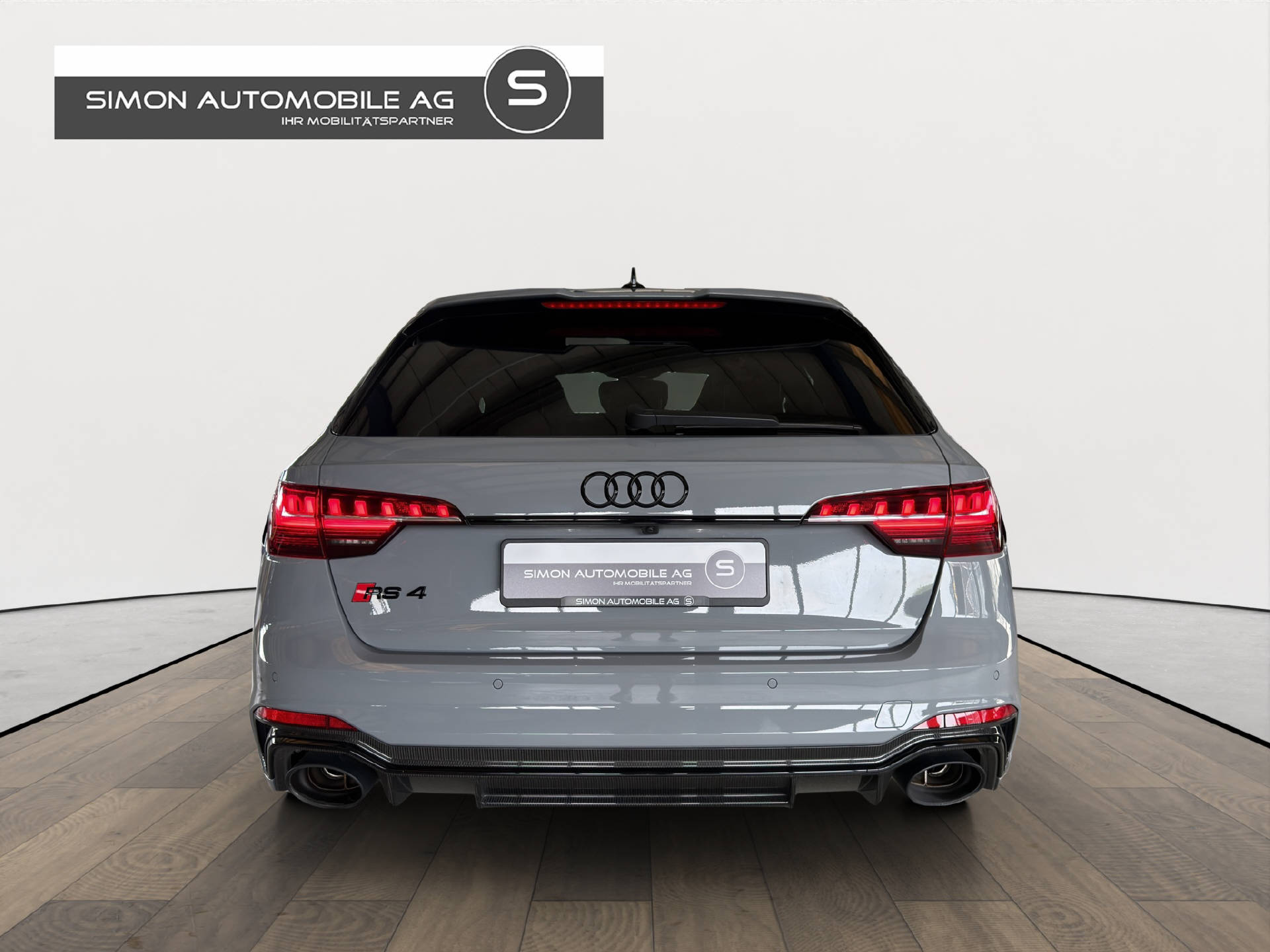 AUDI RS4 Avant 2.9 V6 TFSI quattro T-Tronic-image-4
