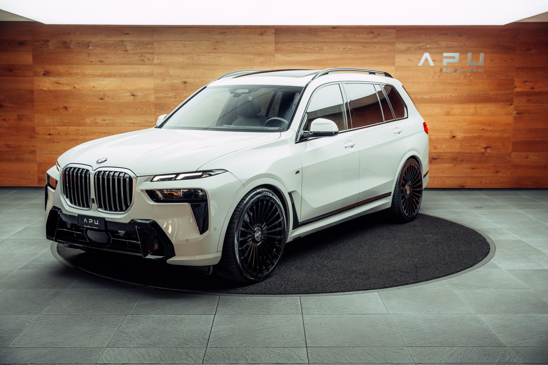 BMW X7 xDrive40d 48V Steptronic M Sport Alpinweiss-image-3