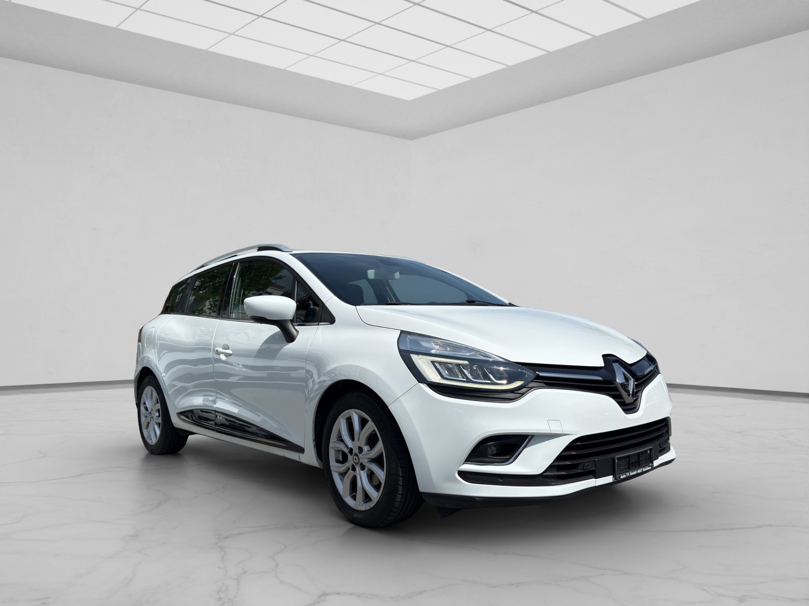 RENAULT Clio Grandtour 1.5 dCi Intens EDC-image-6