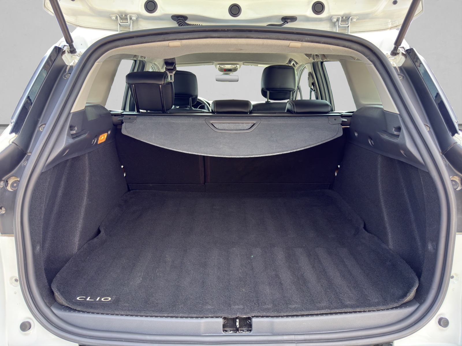 RENAULT Clio Grandtour 1.5 dCi Intens EDC-image-14