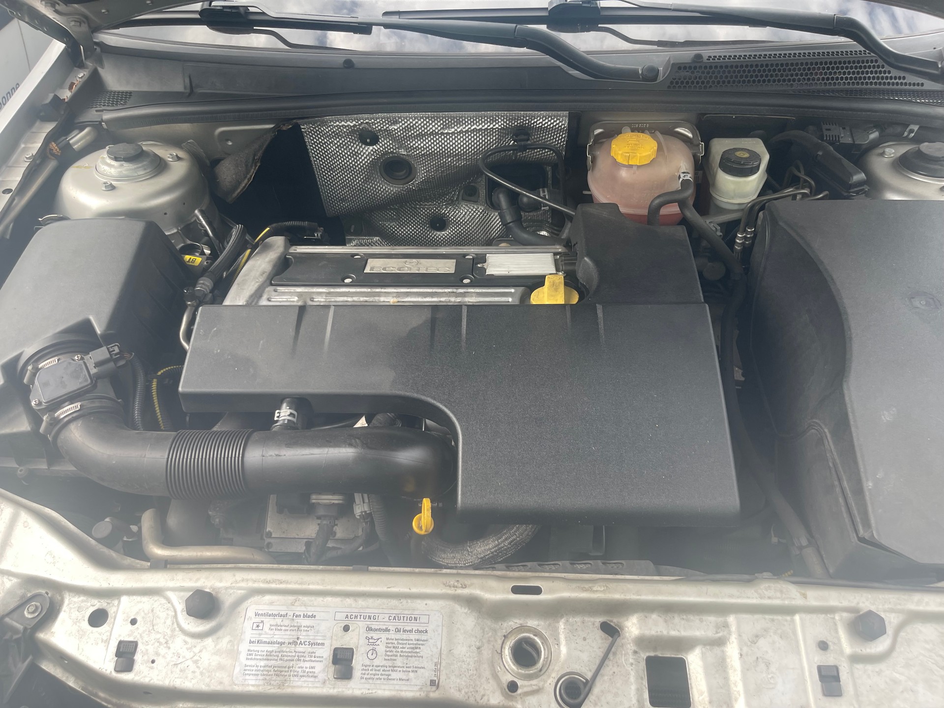 OPEL Vectra GTS 2.2 Elegance-image-9